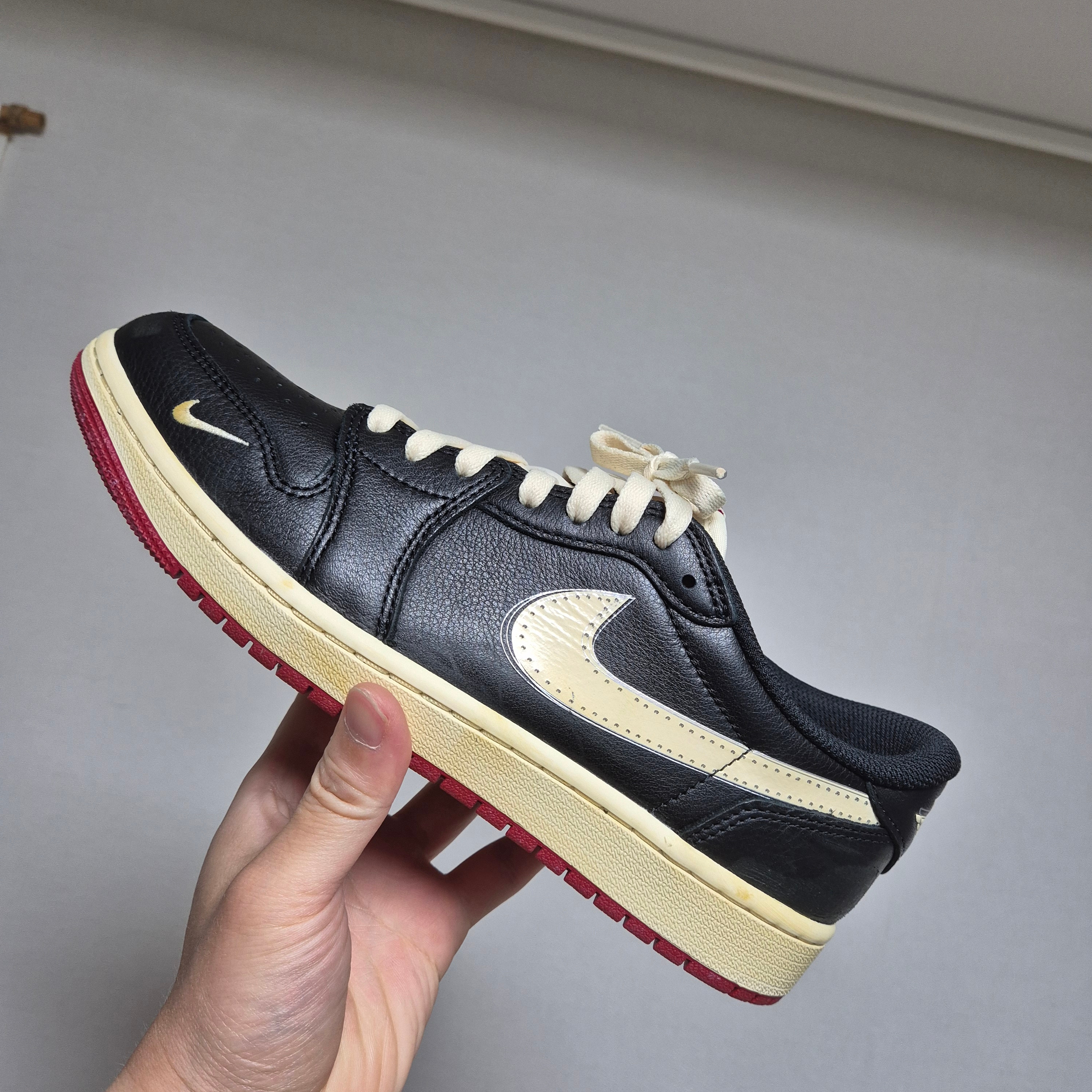 Jordan 1 x Nigel Sylvester Retro Low OG Better With Time 착용 스타일 - 1