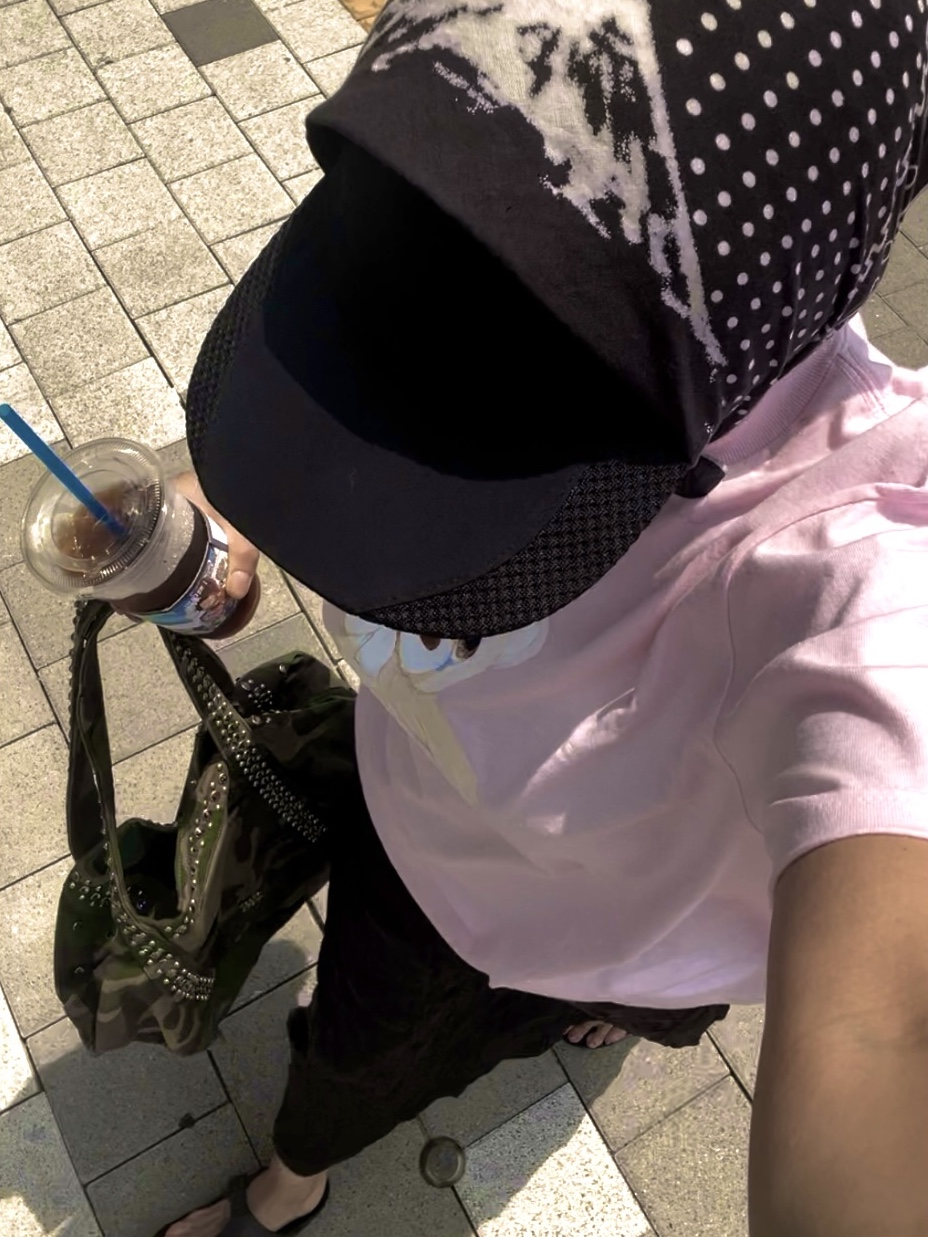 Kapital Fastcolor Selvedge Bandana Black, Supreme Cordura Mesh 6-Panel Black - 25SS 착용 스타일
