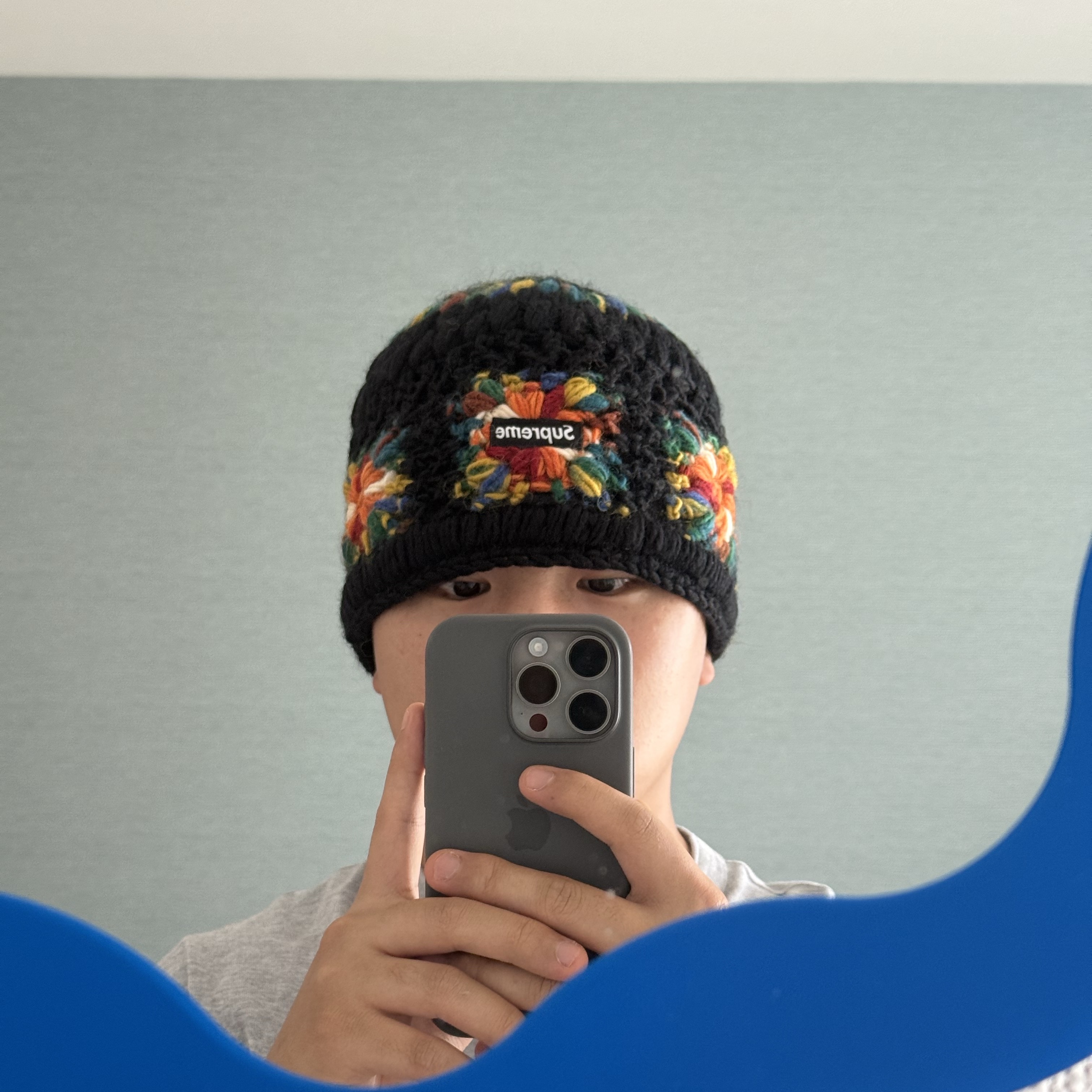 Supreme Crochet Beanie Black - 25SS 착용 스타일 - 2