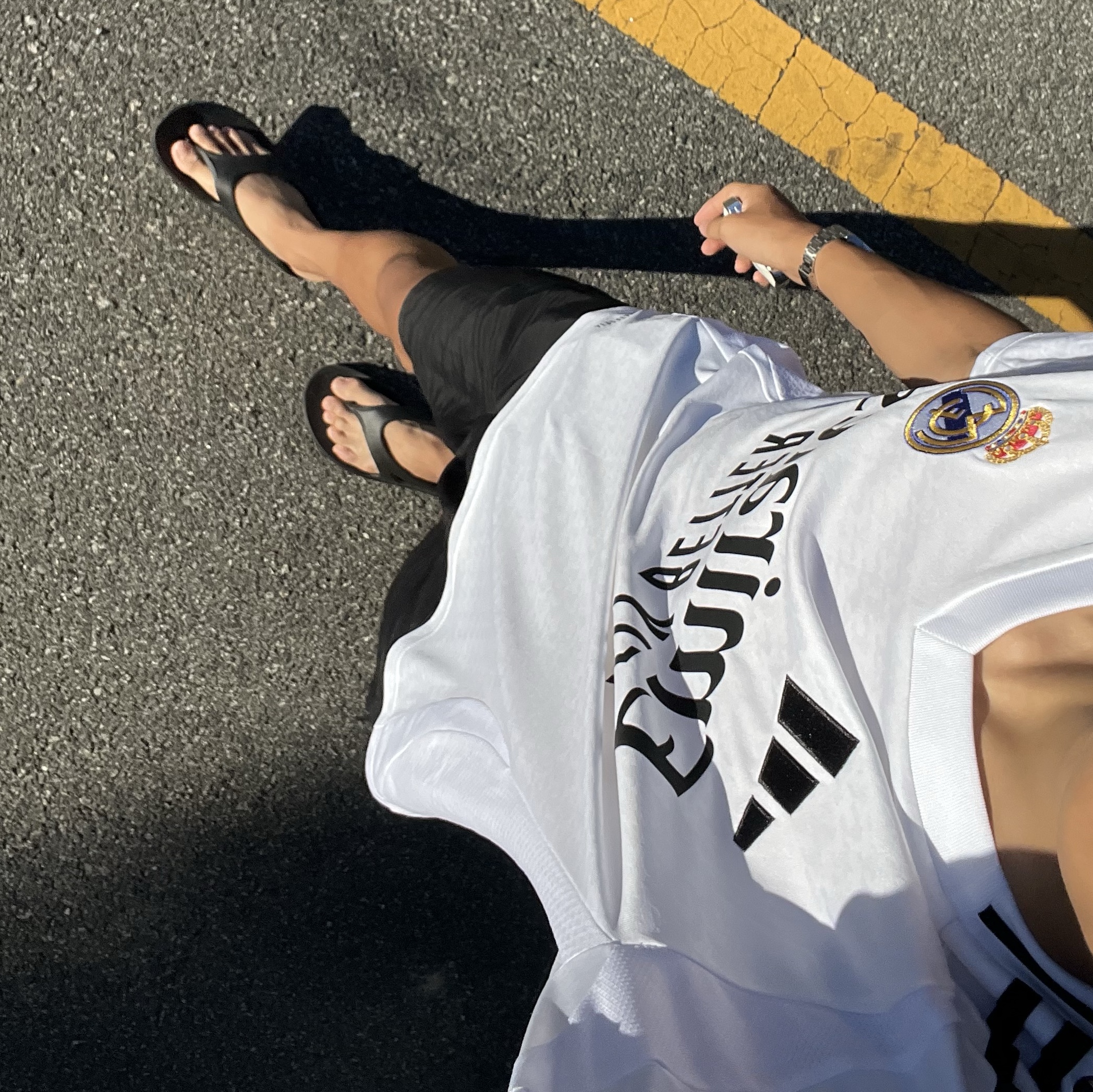 Stussy Stock Water Shorts Black, Adidas Real Madrid 2024/25 Home Jersey White - KR Sizing (Non Marking Ver.) 착용 스타일