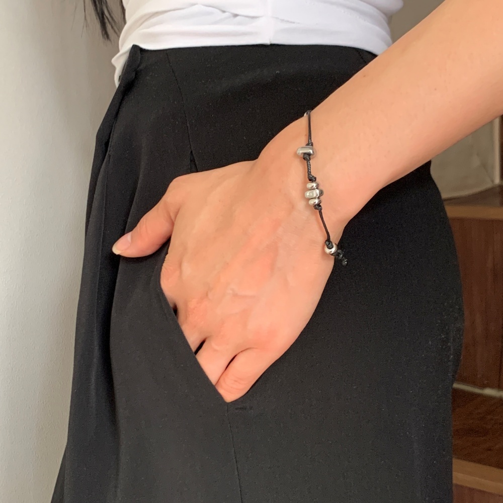 러브미몬스터 유니섹스 시크 페블 끈 팔찌 블랙(lovememonster Unisex Chic Pebble Strap Bracelet Black) - 2