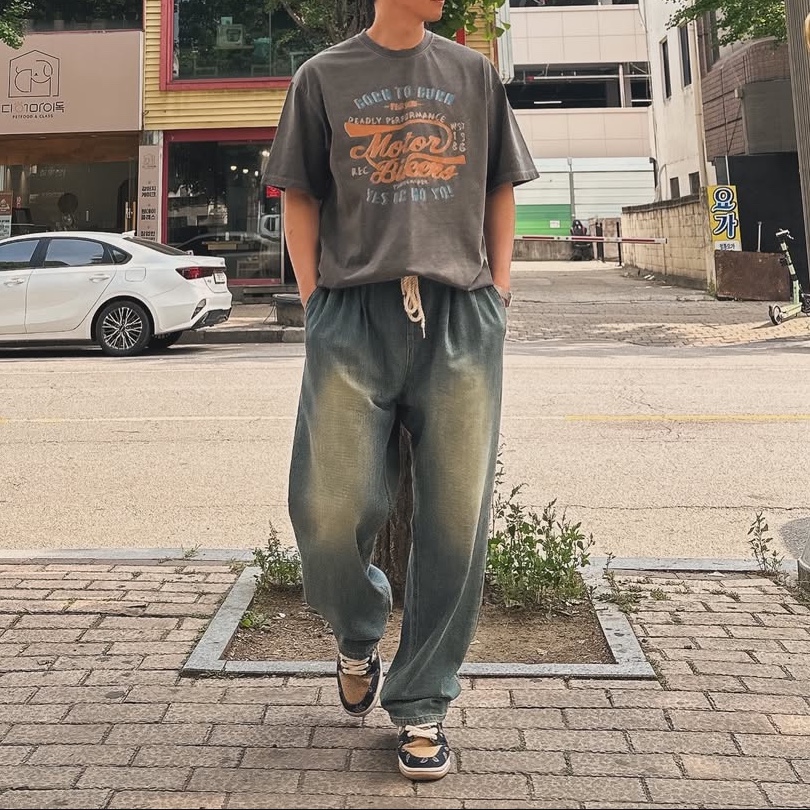 Nike x Travis Scott SB Dunk Low (Special Box) 착용 스타일 - 2