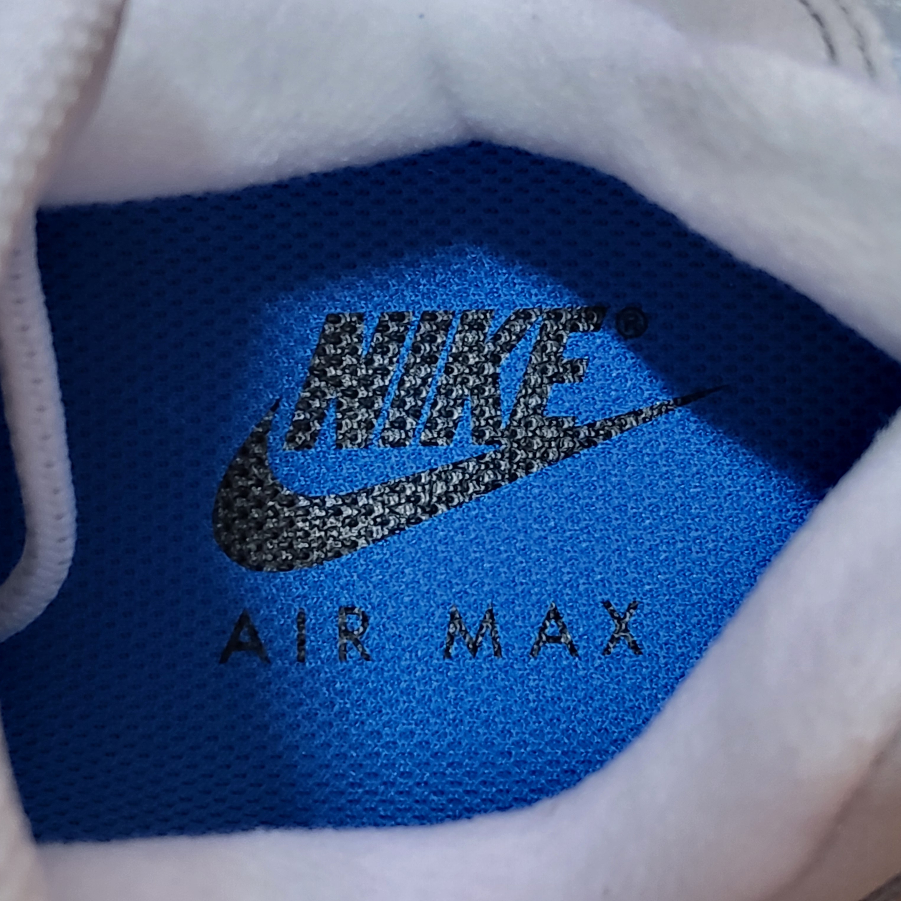 Nike Air Max 95 OG Cool Grey and Blue Spark 착용 스타일 - 8