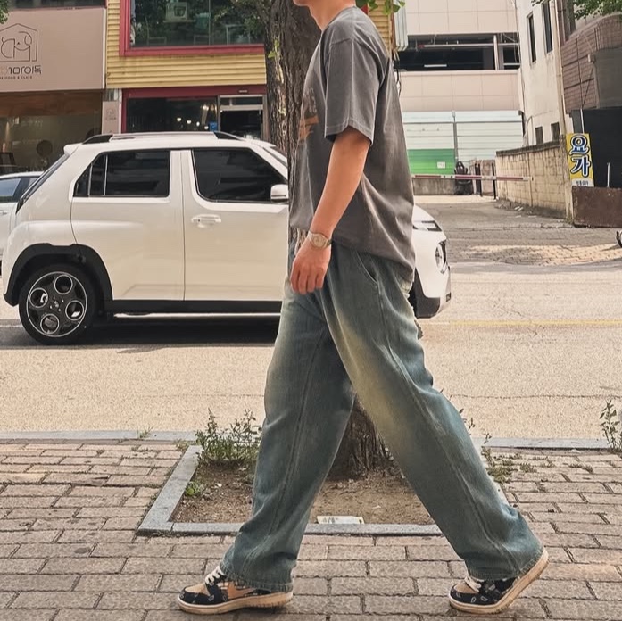 Nike x Travis Scott SB Dunk Low (Special Box) 착용 스타일 - 4