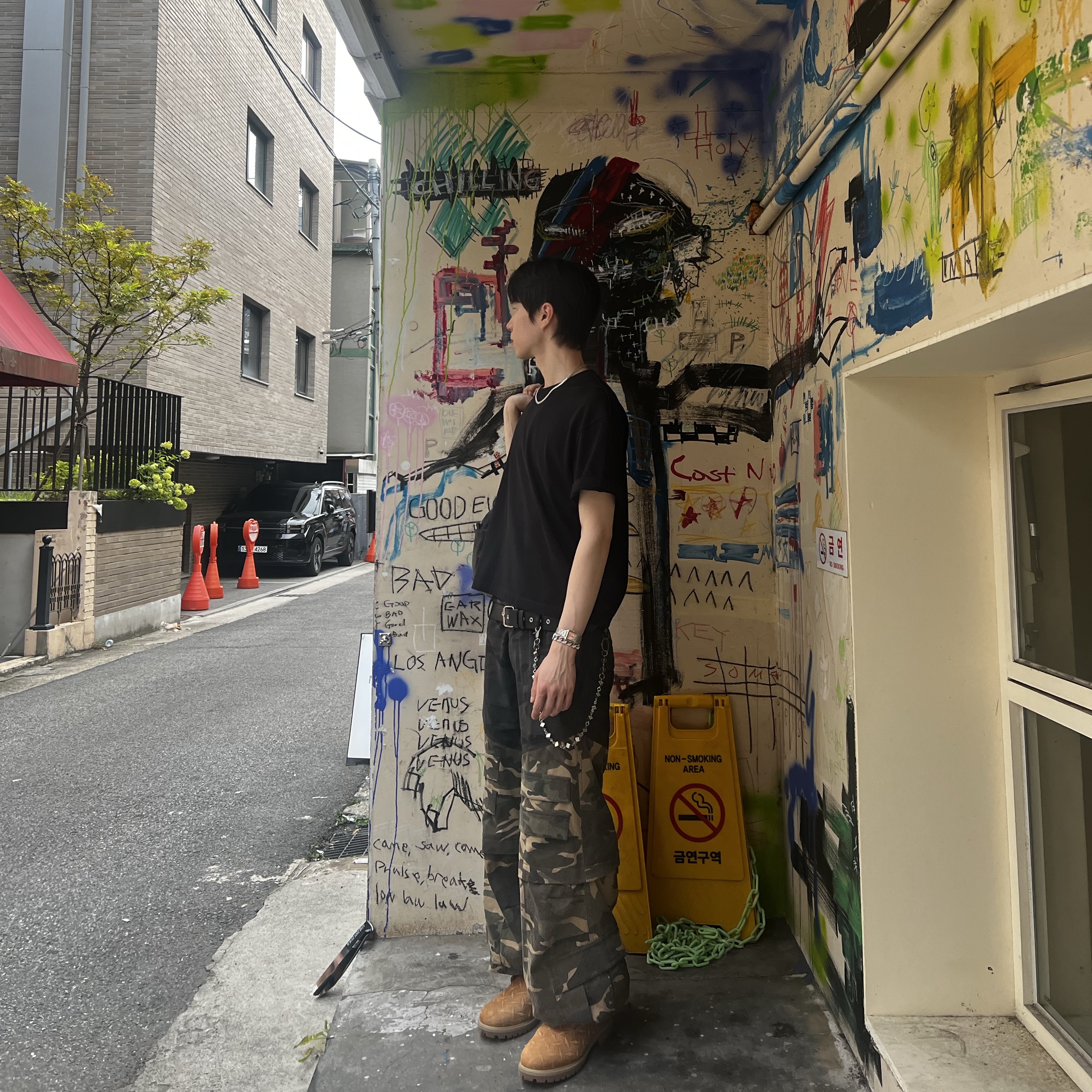 qAp Two Tiered Cargo Pants Double Camo, Timberland x Supreme Diamond Plate 6 Inch Premium Waterproof Boot Wheat - 23FW - Medium 착용 스타일 - 1