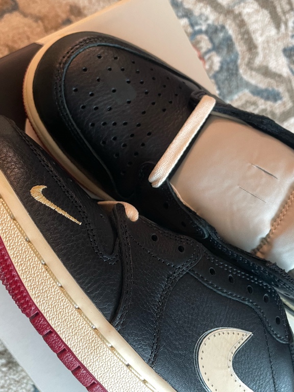 Jordan 1 x Nigel Sylvester Retro Low OG Better With Time 착용 스타일 - 3