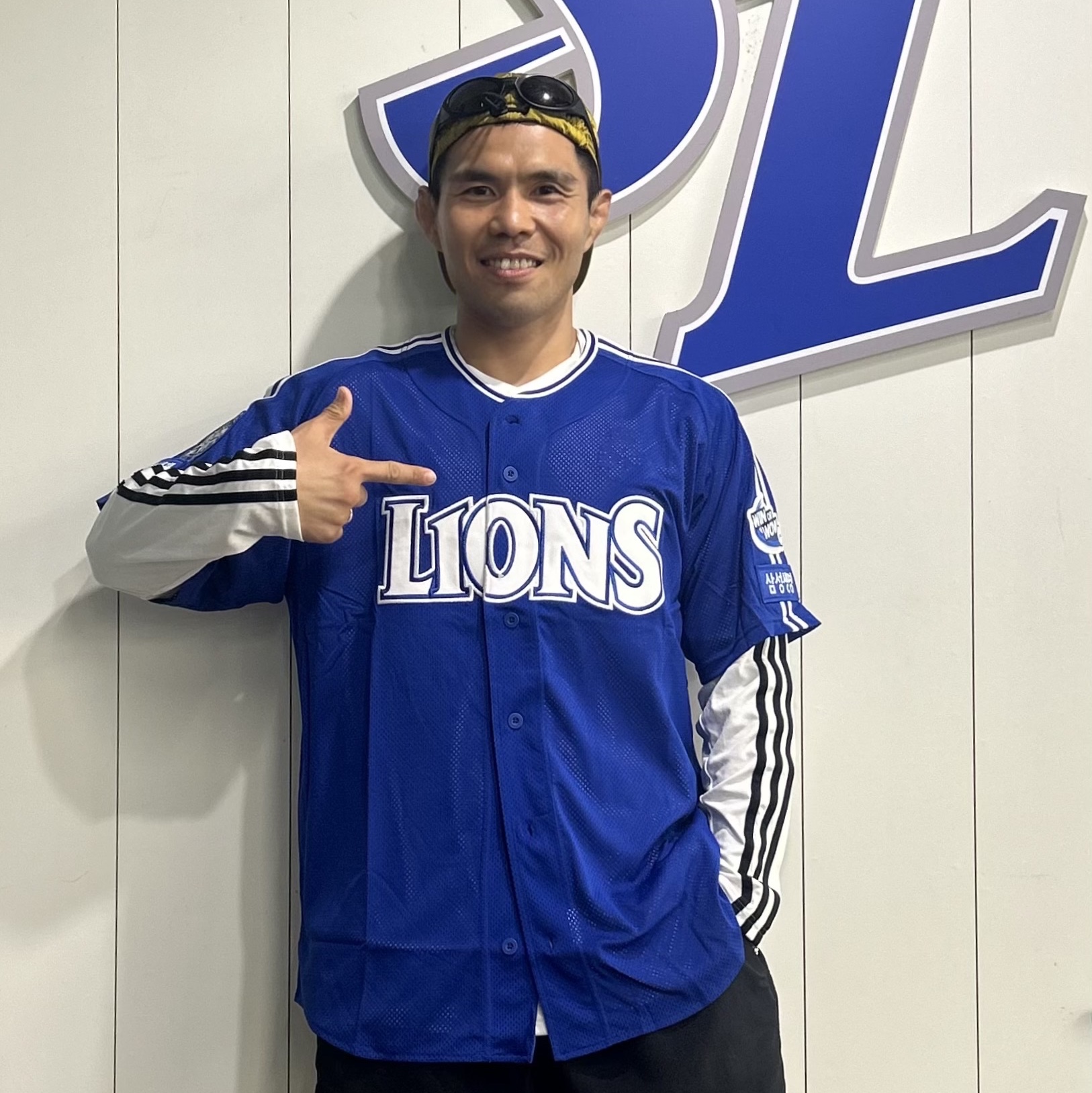 Samsung Lions 2025 Professional 02 Old Away Uniform Blue (Non Marking Ver.) 착용 스타일