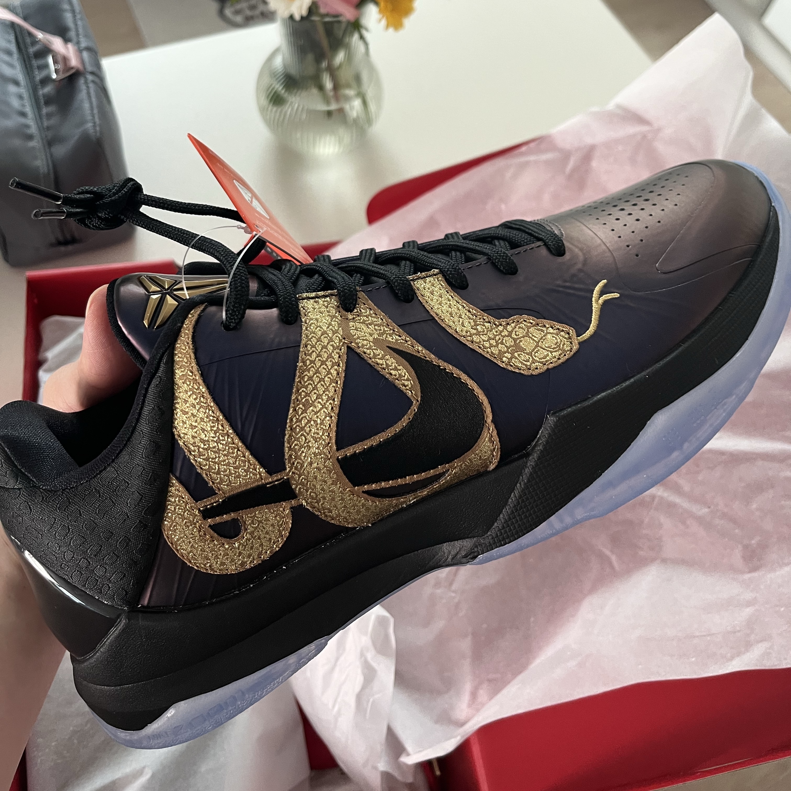 Nike Kobe 5 Protro Year of the Mamba Eggplant 착용 스타일