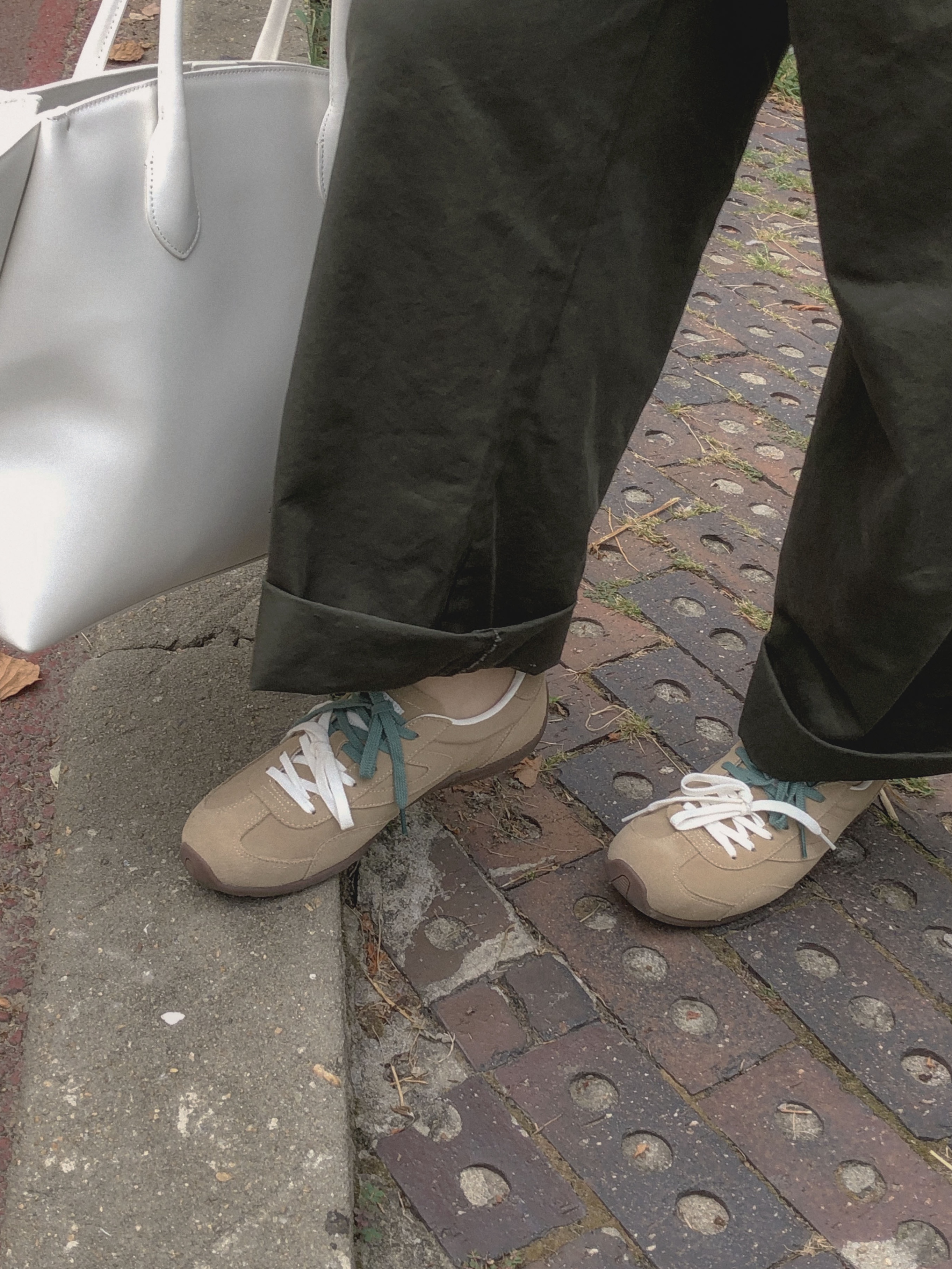 Tretorn Rawlins Lapp Sneakers Tannin 착용 스타일 - 4
