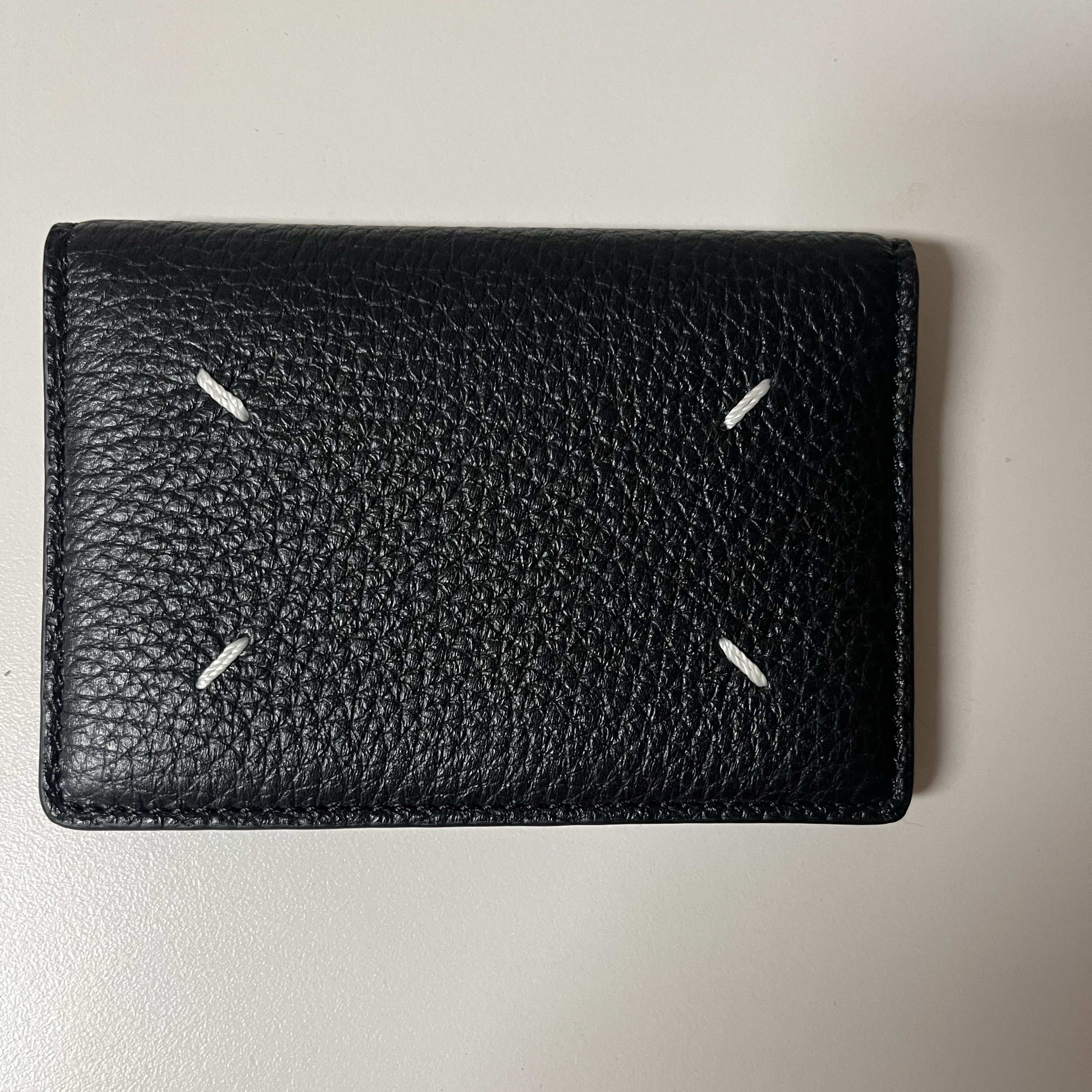 Maison Margiela Leather Bi-Fold Card Holder Black 착용 스타일