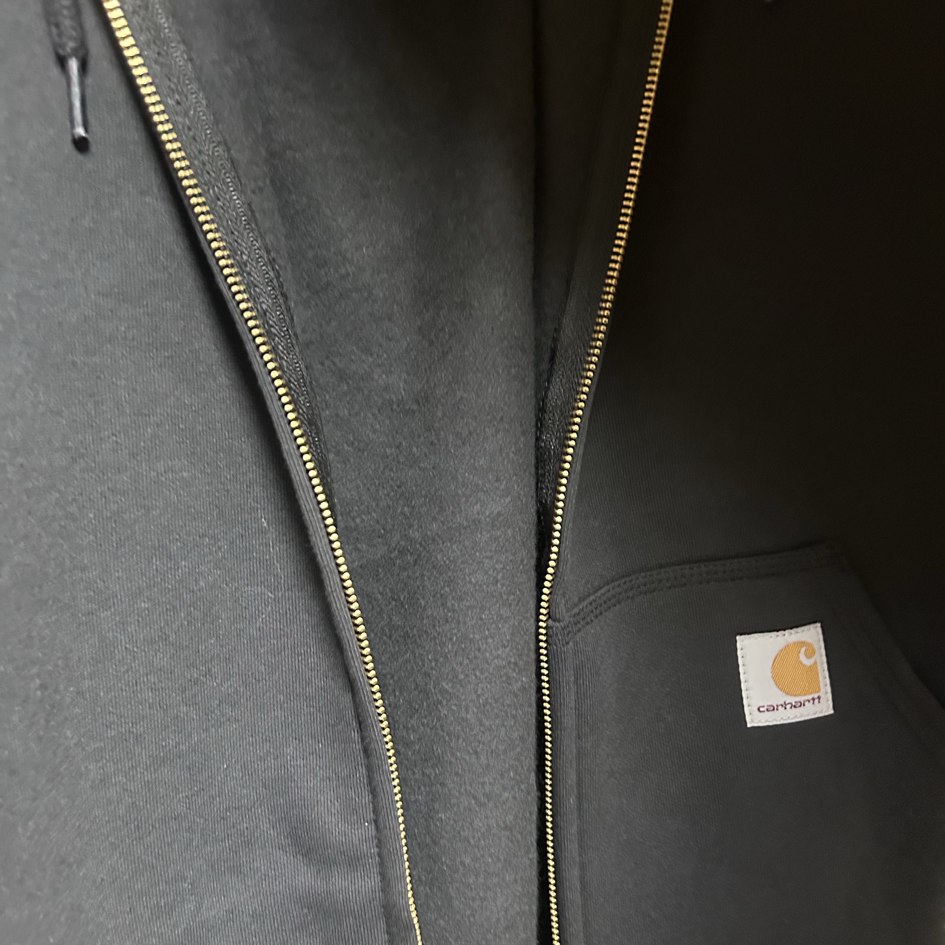 Carhartt Loose Fit Midweight Regular Full Zip Sweatshirt Black 착용 스타일