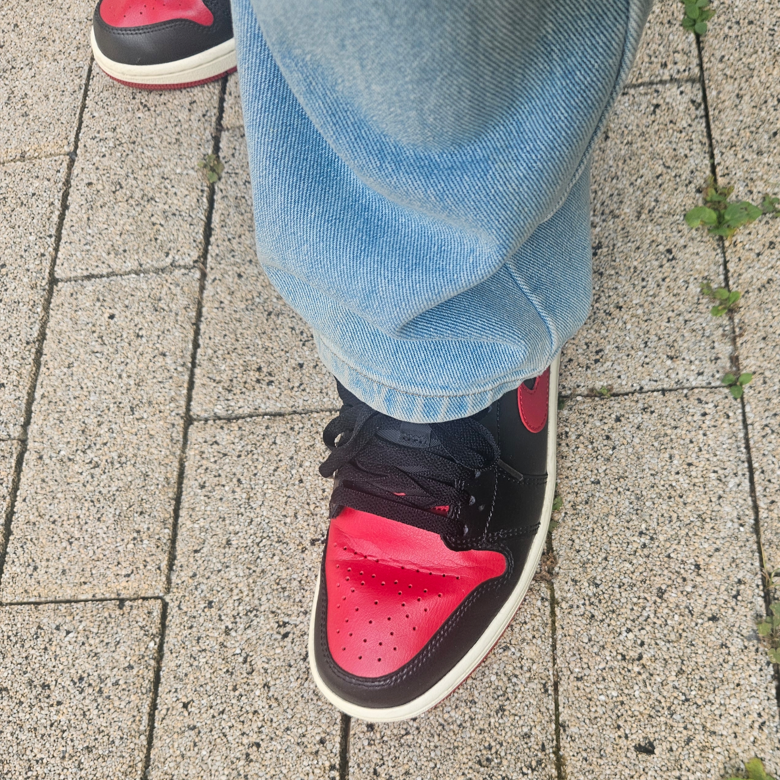 (W) Jordan 1 Low Black Gym Red 착용 스타일
