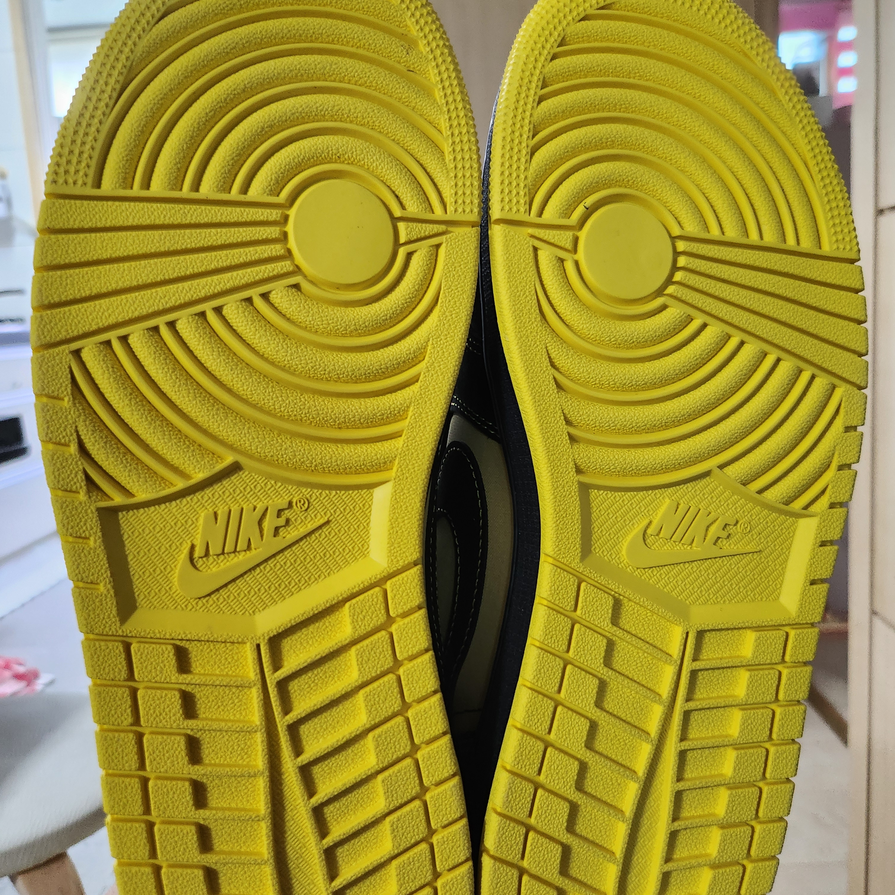 Jordan 1 Retro Low OG Quai 54 착용 스타일 - 6