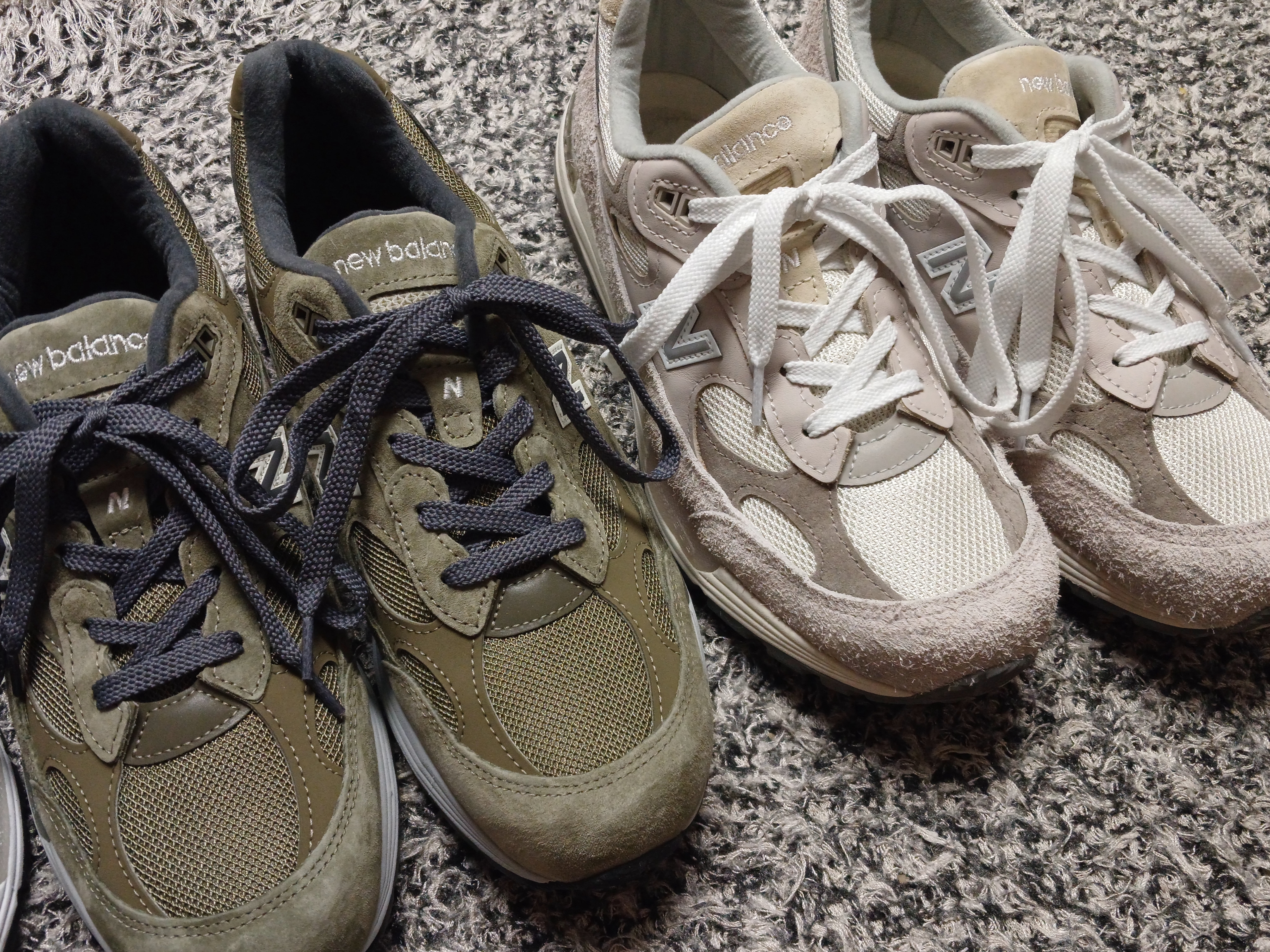 New Balance 992 Made in USA Moonrock Mushroom, New Balance 992 Made in USA Dark Camo Covert Green - D Standard 착용 스타일 - 4