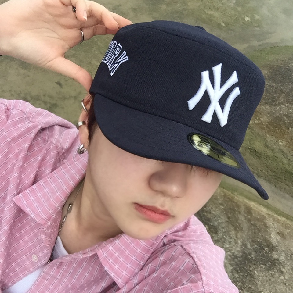 New Era MLB New York Yankees Pillbox Series Ball Cap Navy, Dr. Martens 1461 Smooth Black 착용 스타일 - 3
