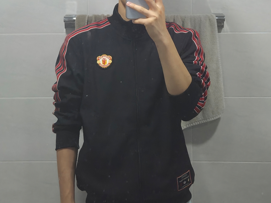 Adidas Manchester United Terrace Icon Track Top Black - KR Sizing 착용 스타일