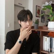 KREAM 프로필 이미지