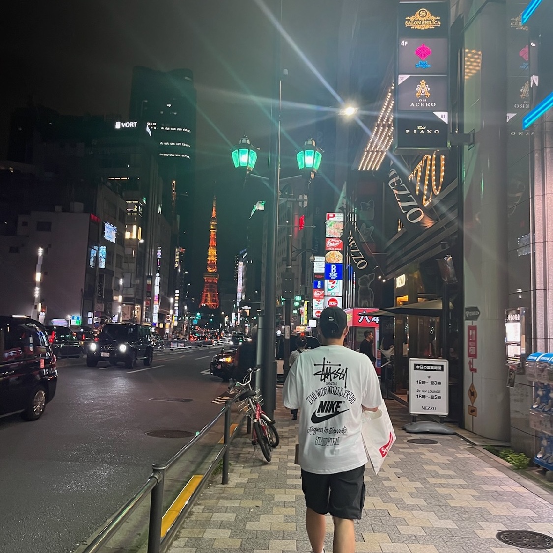 Nike x Stussy T-Shirt White (DV1774-100) 착용 스타일