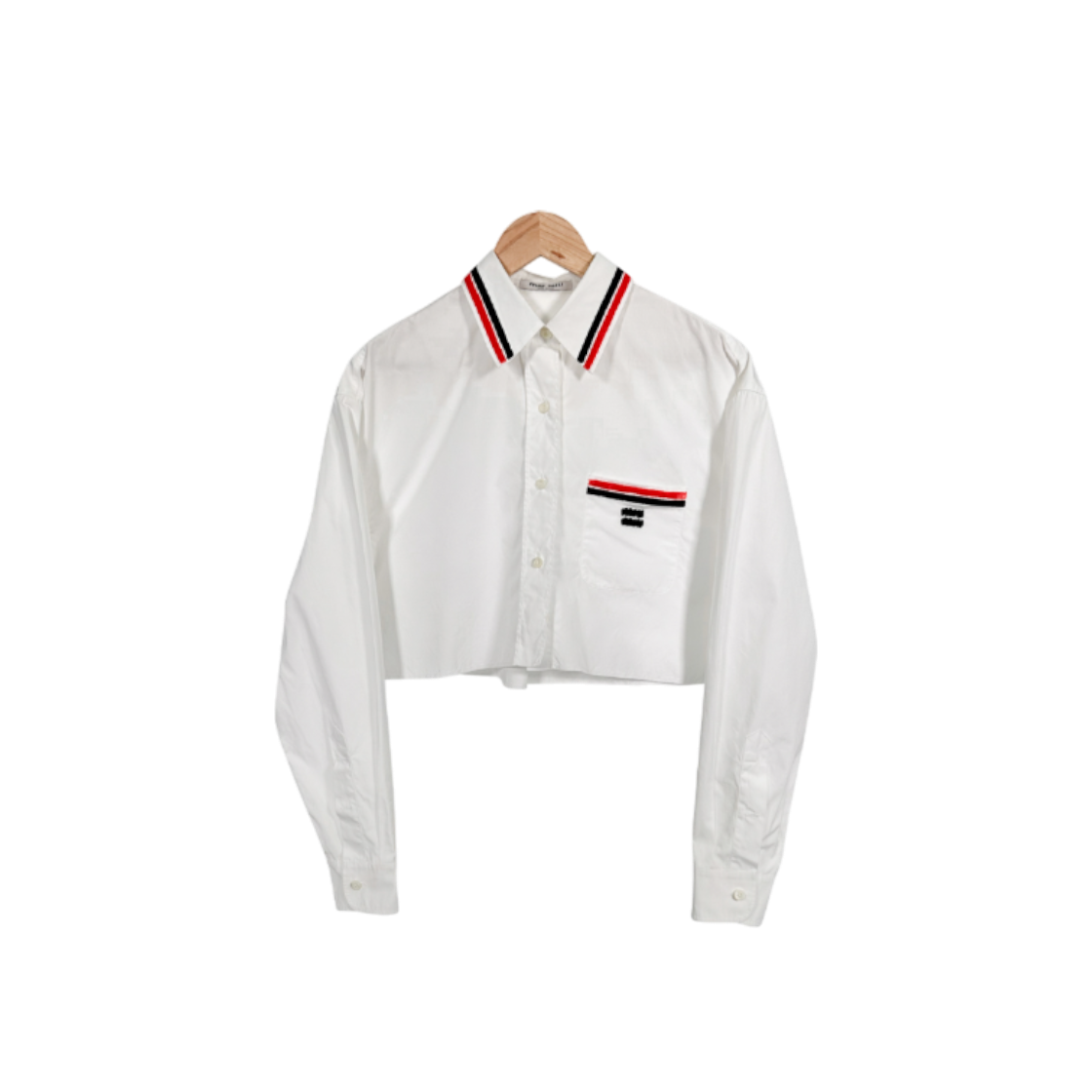 IT6G7K6OFL4O Miu Miu Womens Edge Embroidered Logo Crop Poplin Shirt