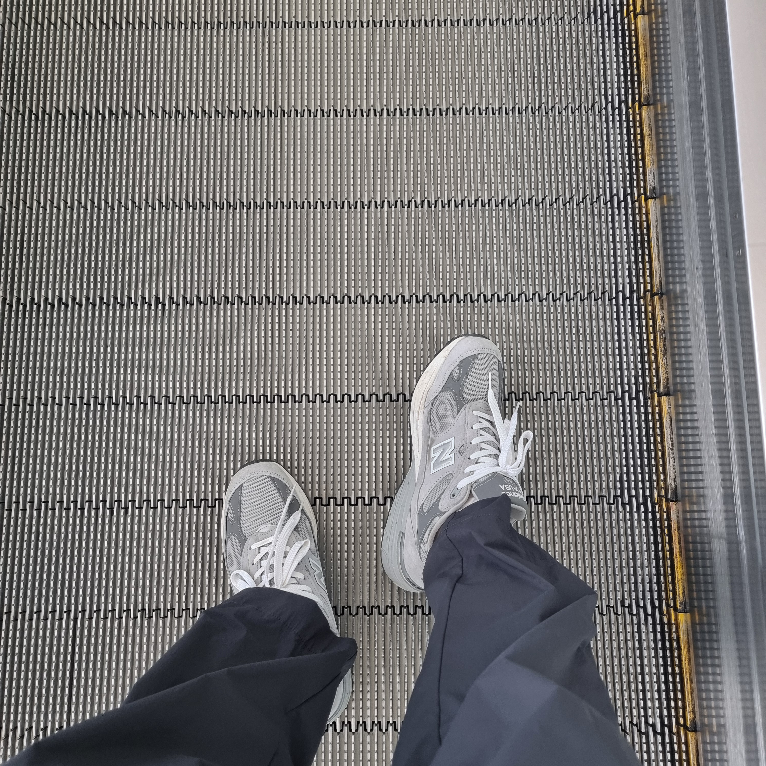 New Balance 993 Made in USA Grey - D Standard 착용 스타일