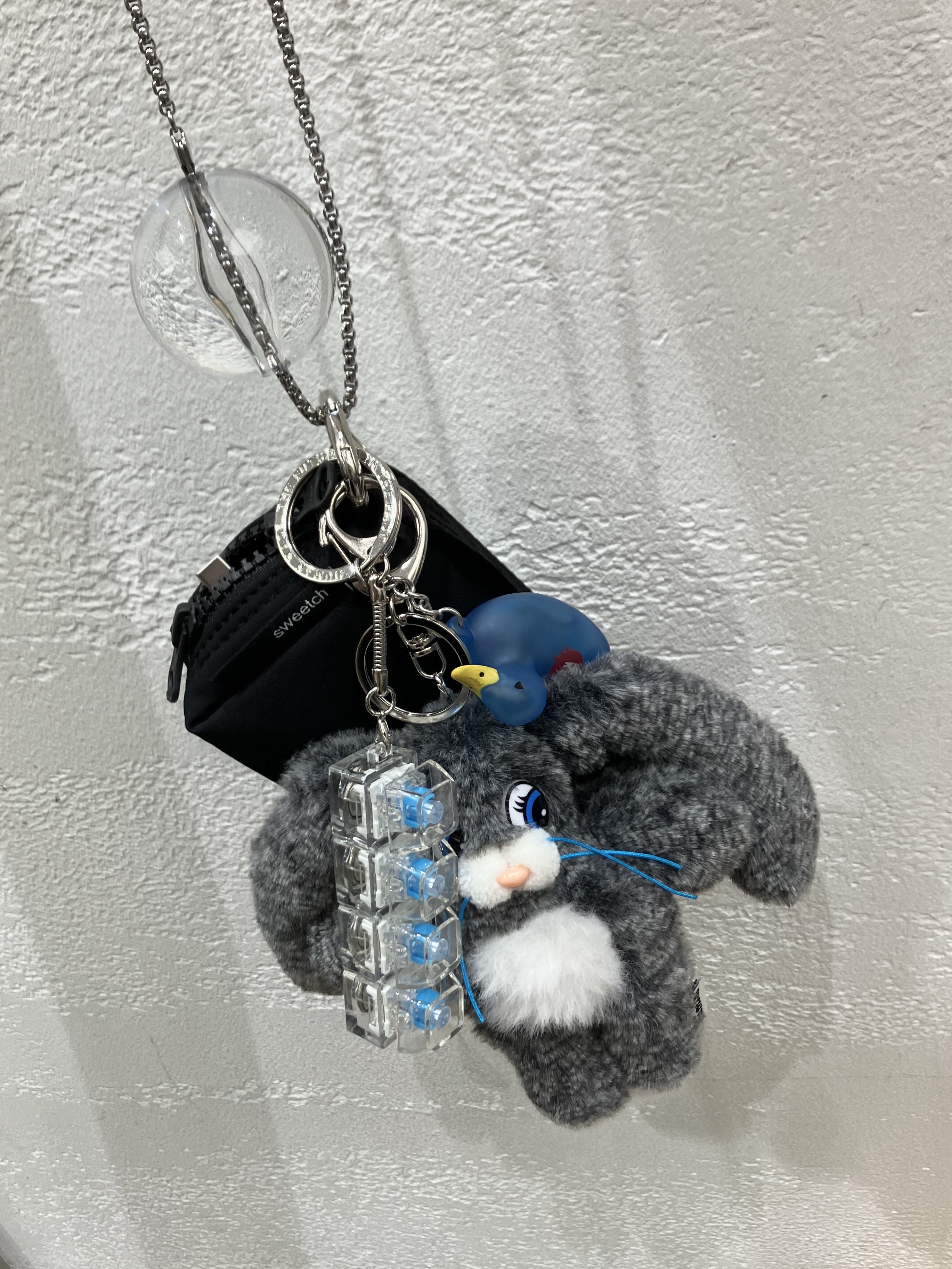 Human Made Duck PVC Key Chain Blue 착용 스타일