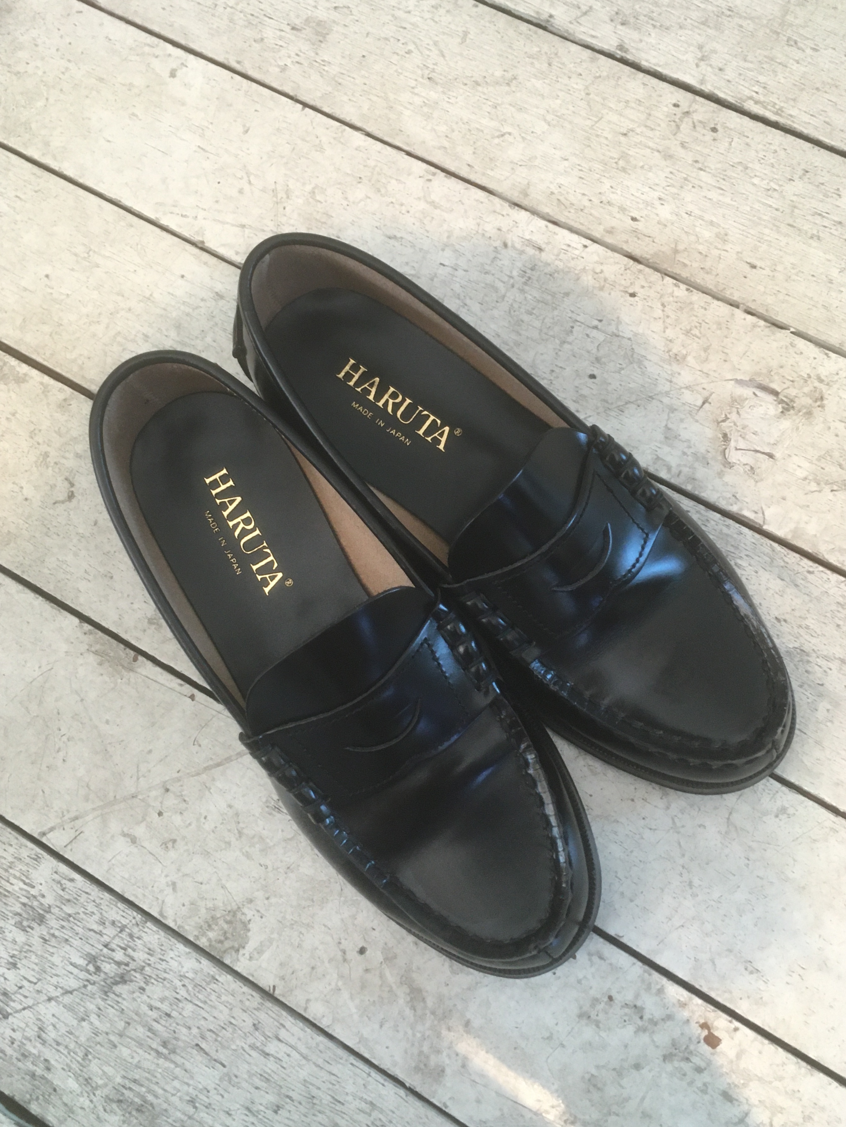 Haruta HS-304 Penny Loafer Black 착용 스타일 - 6