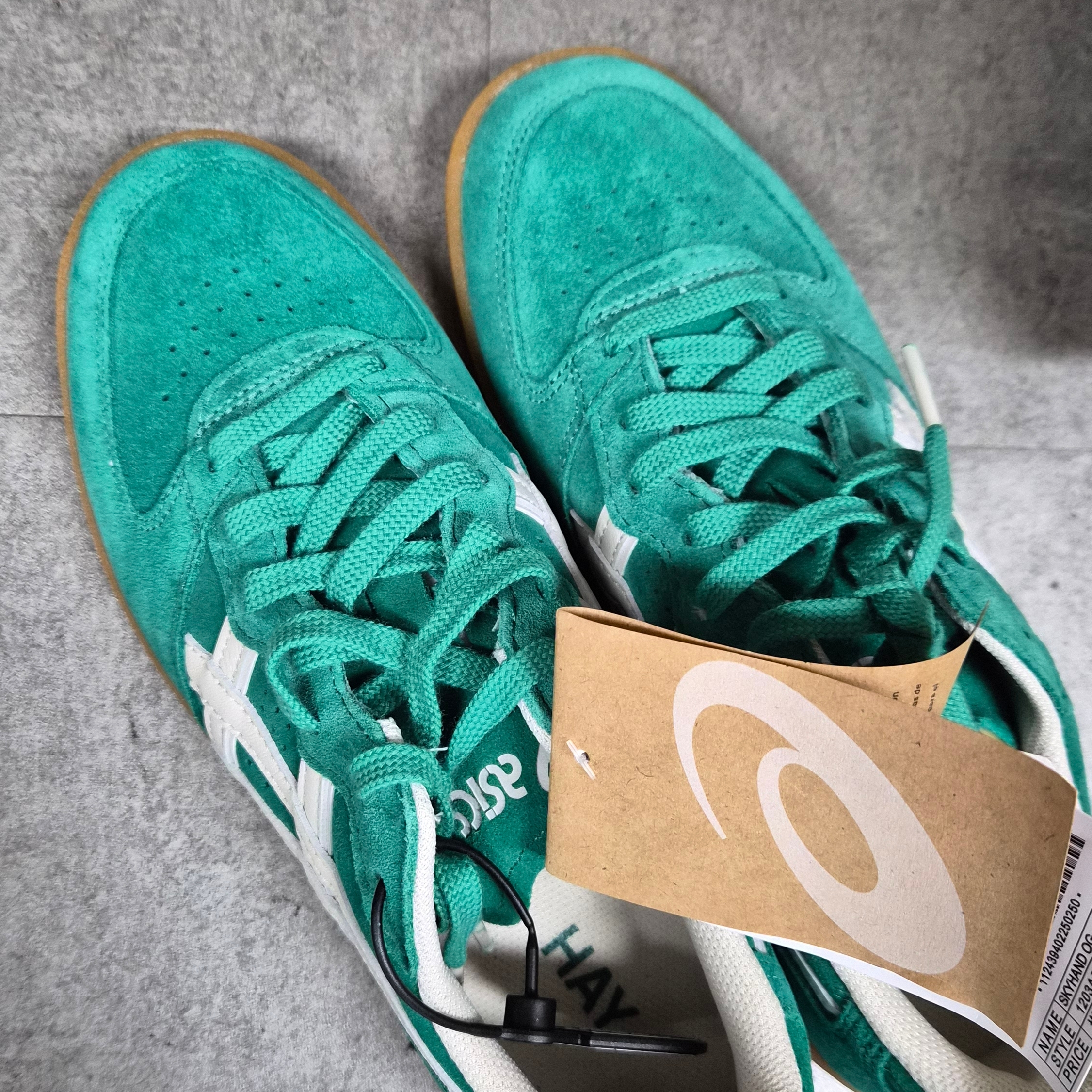 Asics x Hay Skyhand OG Shady Glade Moonbeam 착용 스타일 - 2