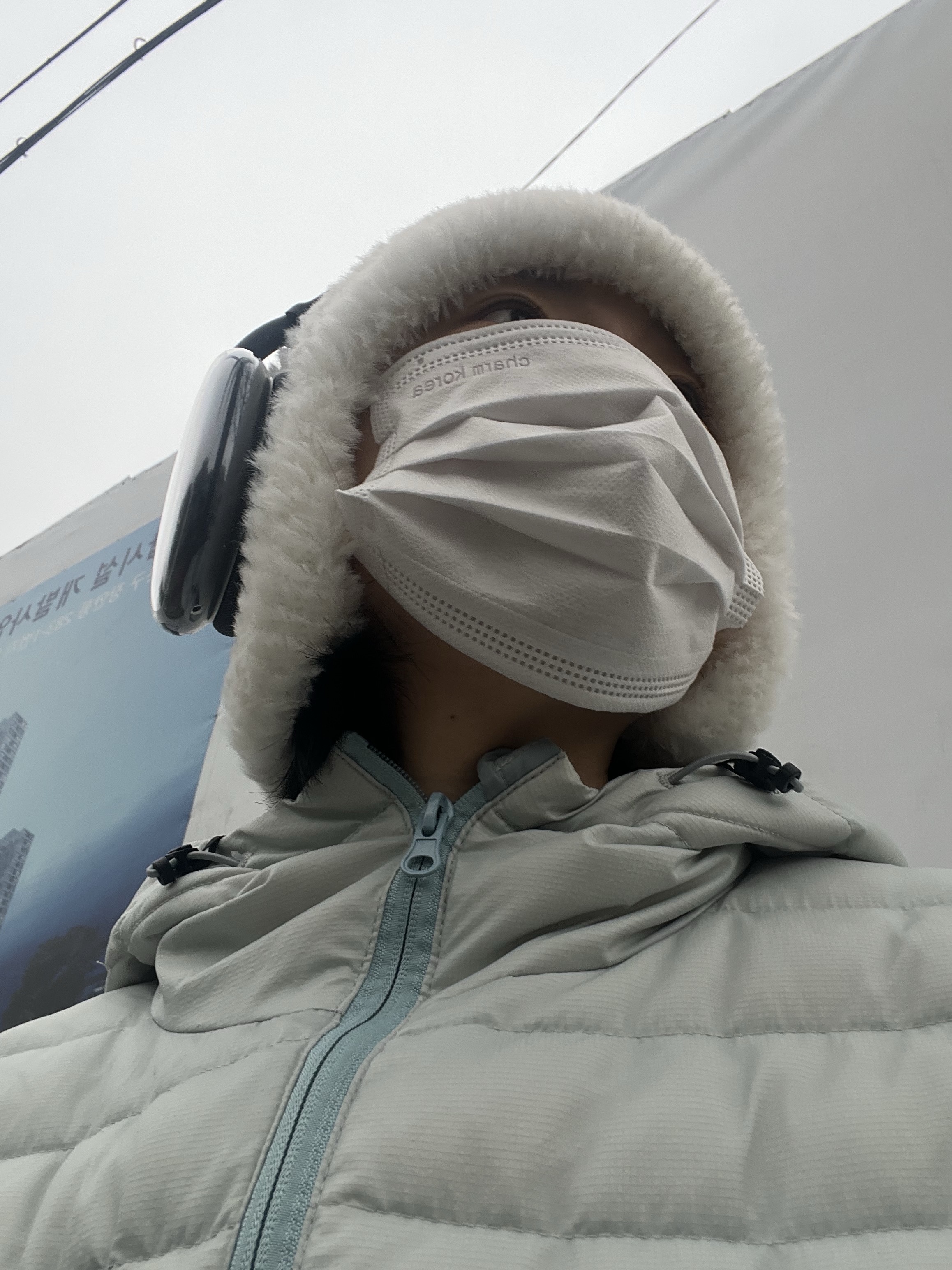 Apple AirPods Max USB C Midnight (Korean Ver.) 착용 스타일 - 1