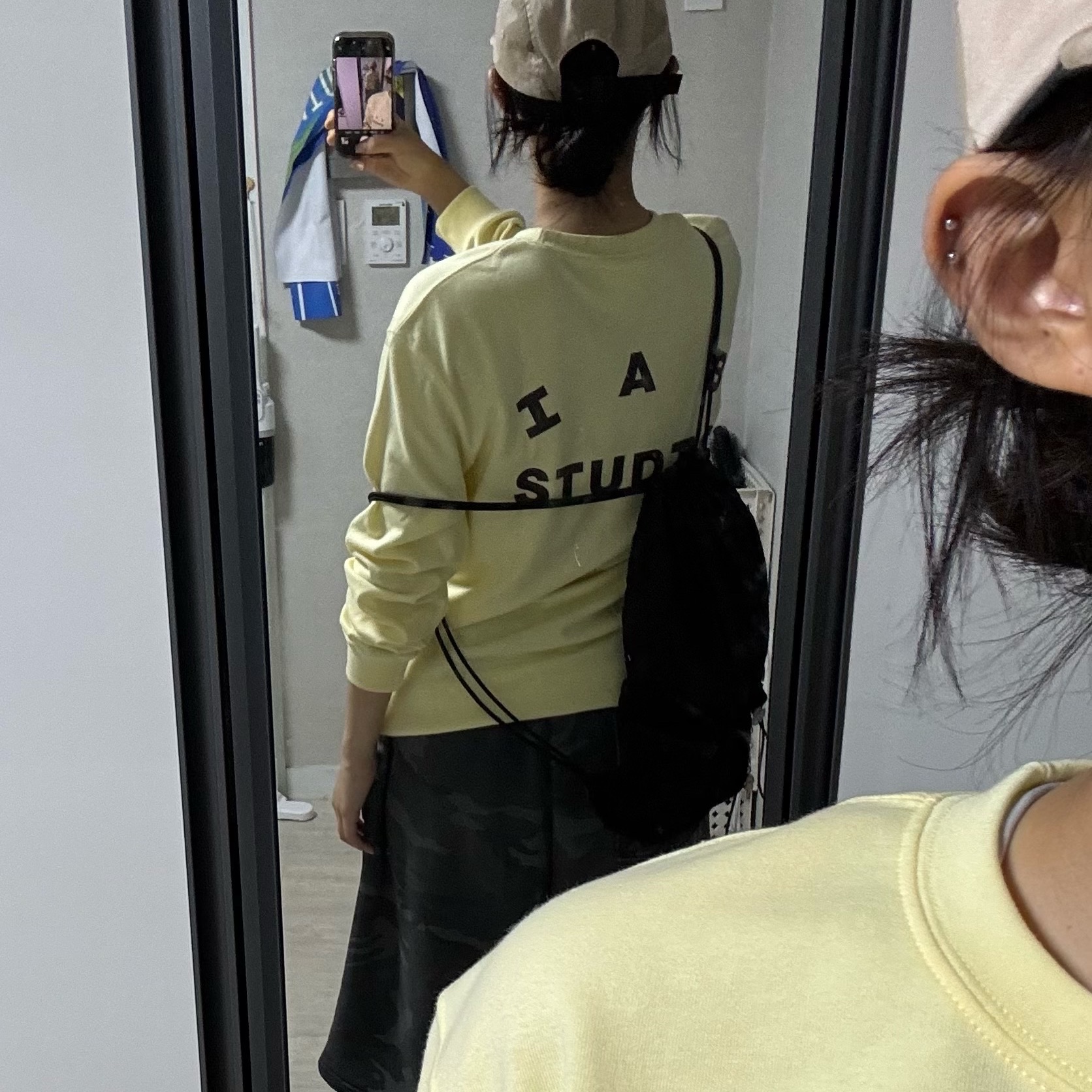 IAB Studio Long Sleeve Lemon, Supreme Washed Chino Twill Camp Cap Desert Camo - 24SS 착용 스타일 - 2