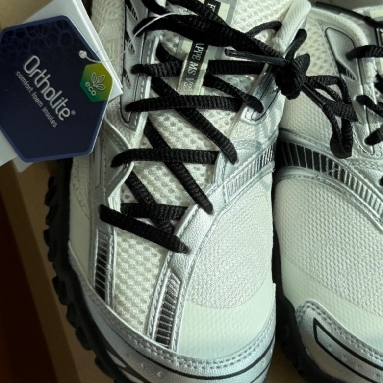 Fila Echappe v2 White Black 착용 스타일