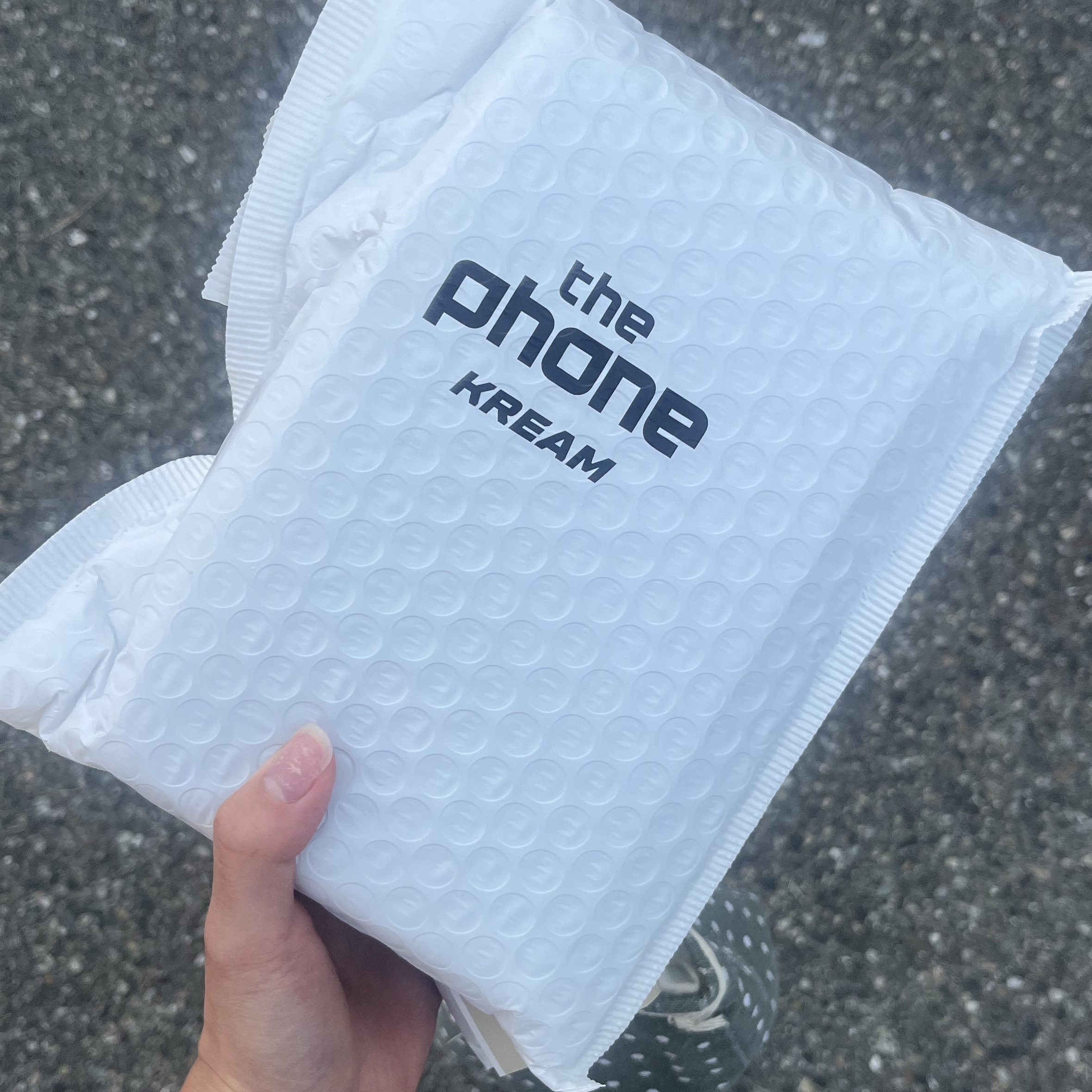 [S등급] Refurbished iPhone 15 Pro 128GB White Titanium 착용 스타일