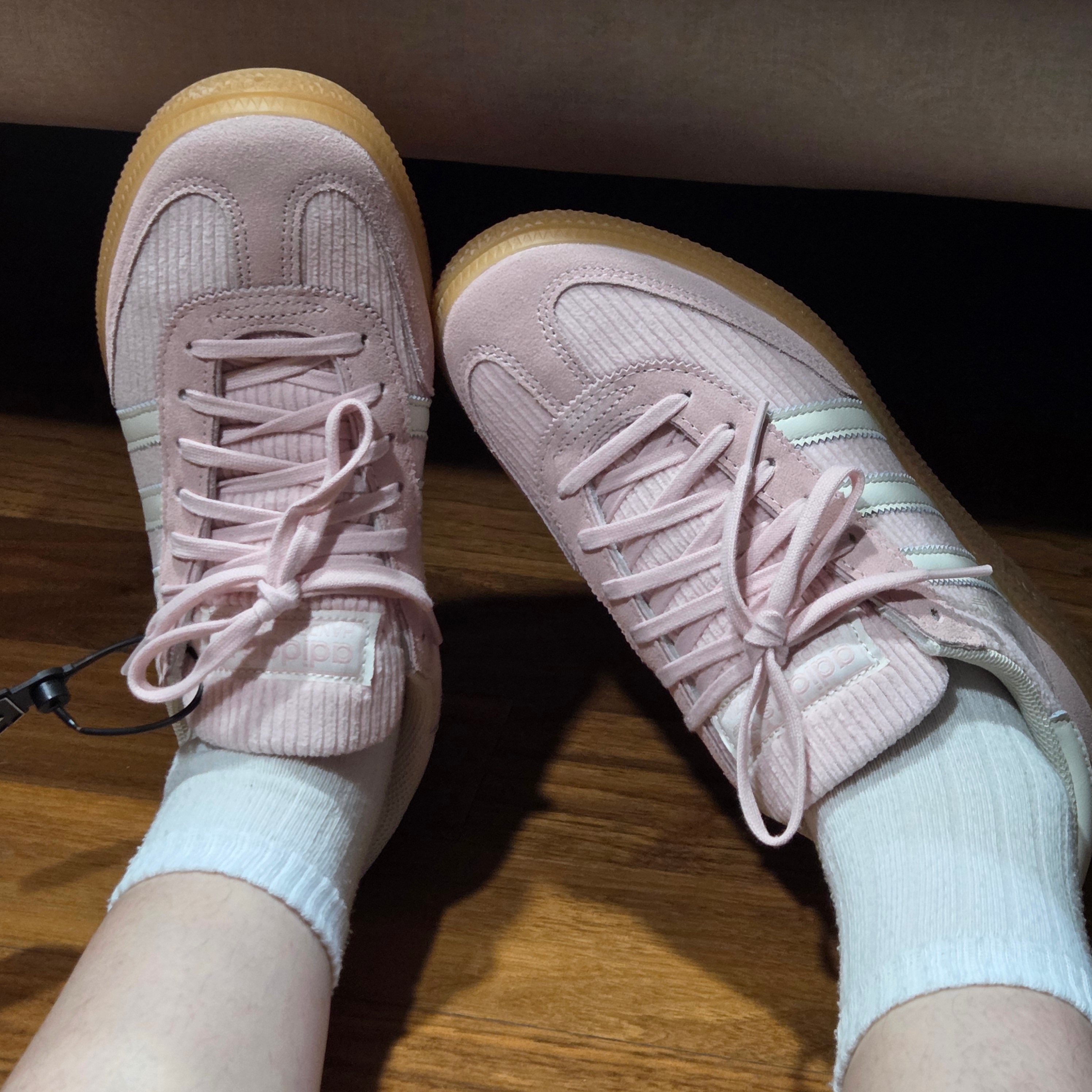 (W) Adidas Handball Spezial Sandy Pink Off White 착용 스타일 - 3