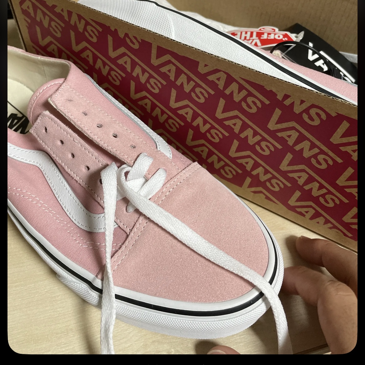 Vans Old Skool Mule Powder Pink True White 착용 스타일