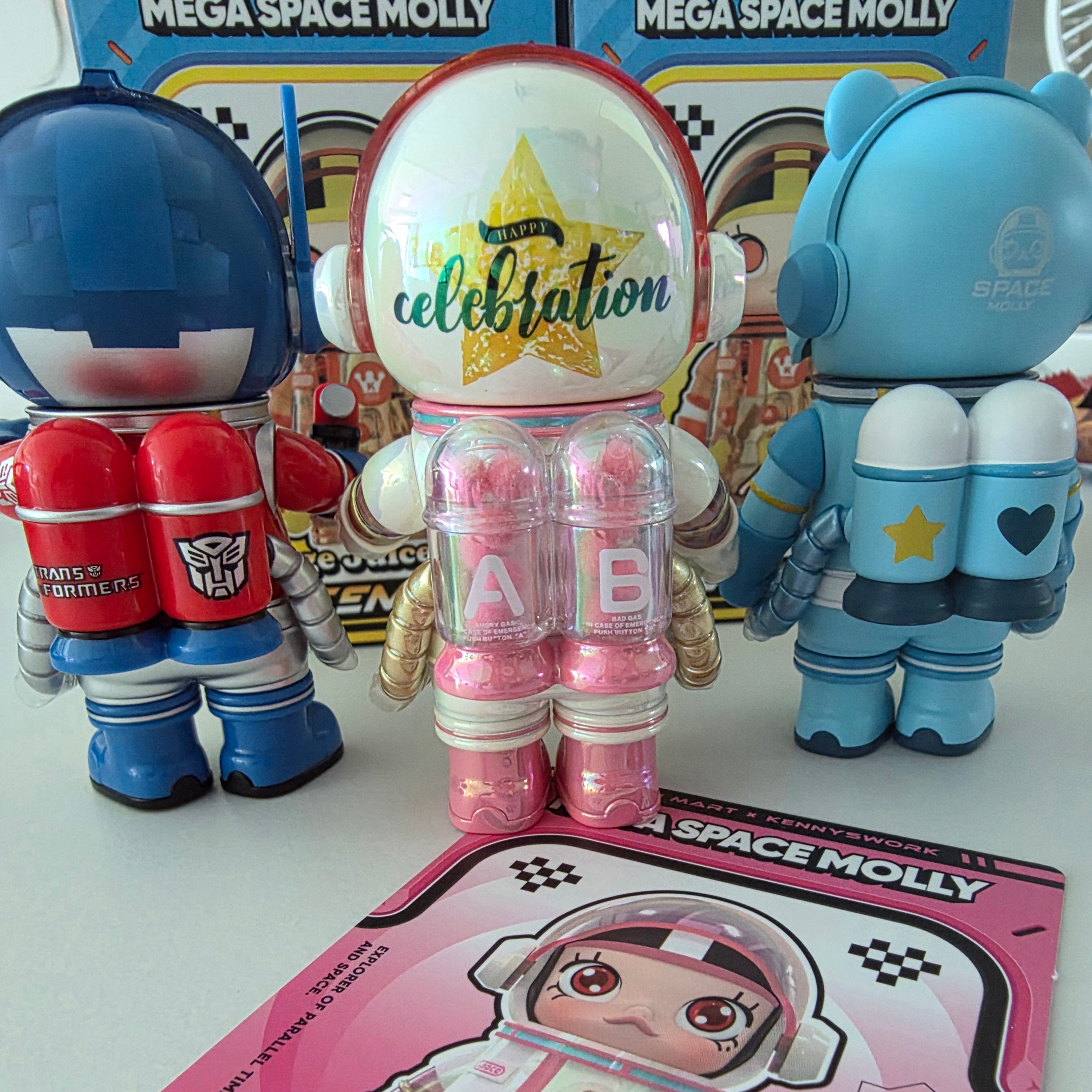 Pop Mart Mega Space Molly 100% Series4 Celebration (Opened Case), Pop Mart Mega Space Molly 100% Series4 Bedtime Bear (Opened Case) 착용 스타일 - 3