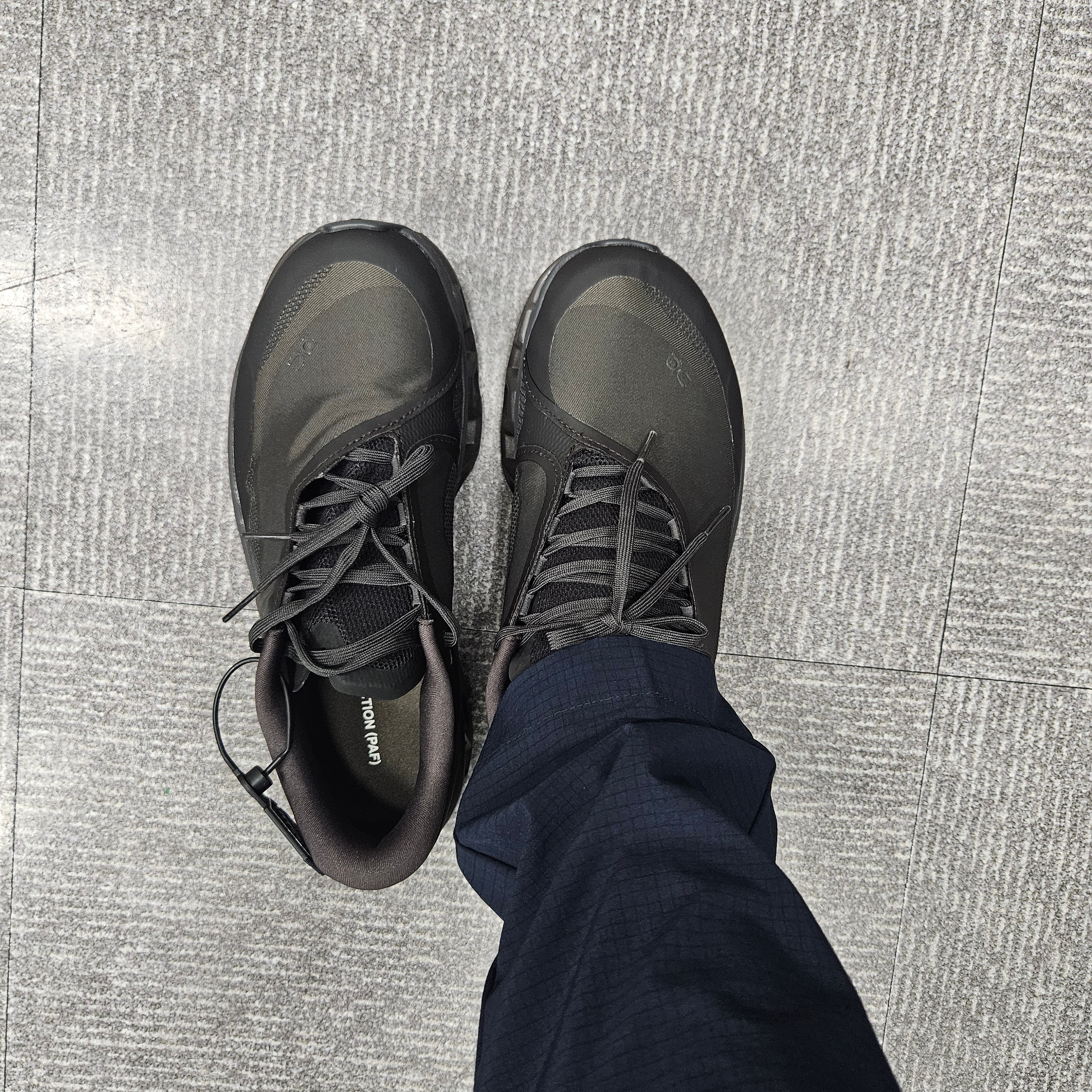 (W) On Running x Post Archive Faction (Paf) Cloudmonster 2 Thorn Brown 착용 스타일 - 7