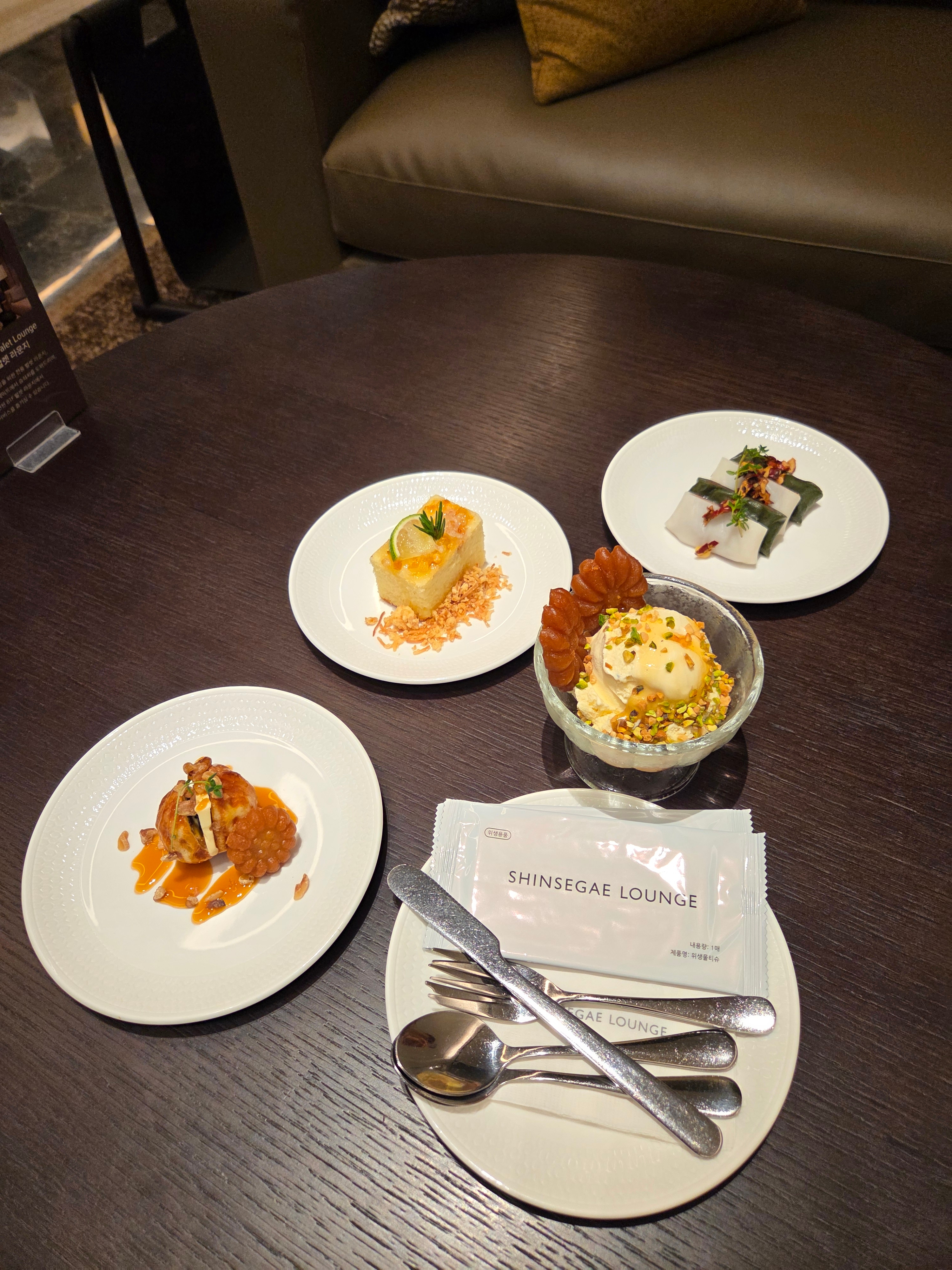 Louis Vuitton Speedy P9 Bandouliere 25 Red 착용 스타일 - 9