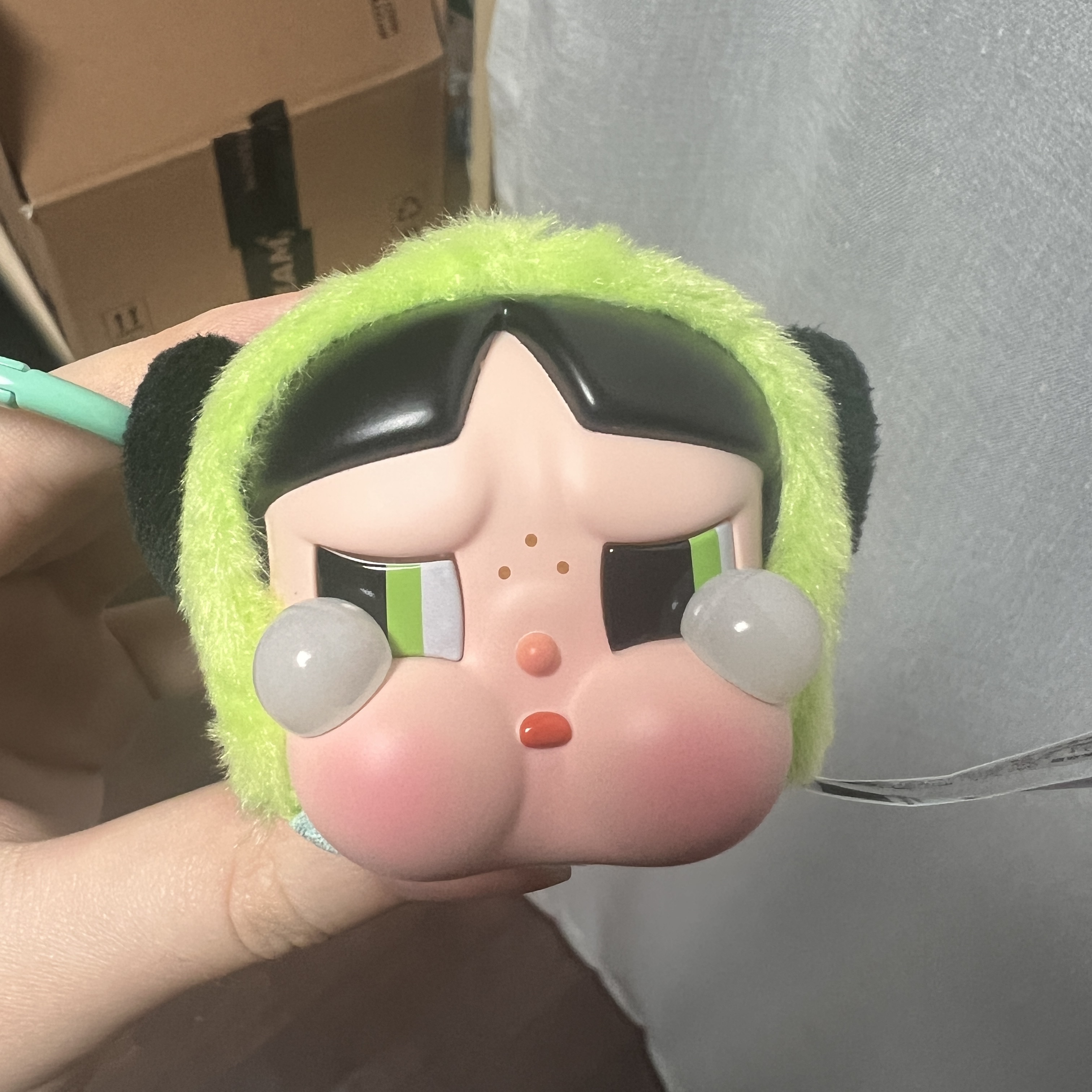 Pop Mart Crybaby x Powerpuff Girls Series Keyring Sealed Case (1 Blind Box) 착용 스타일