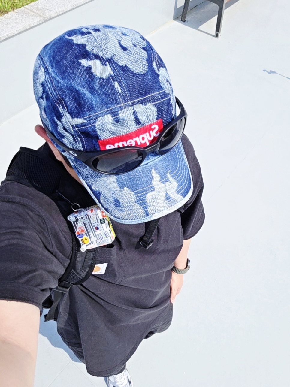 Oakley Eye Jacket Redux Matte Black Frame Prizm Grey Lenses High Bridge Fit, Supreme Flames Jacquard Denim Camp Cap Washed Indigo - 23SS 착용 스타일