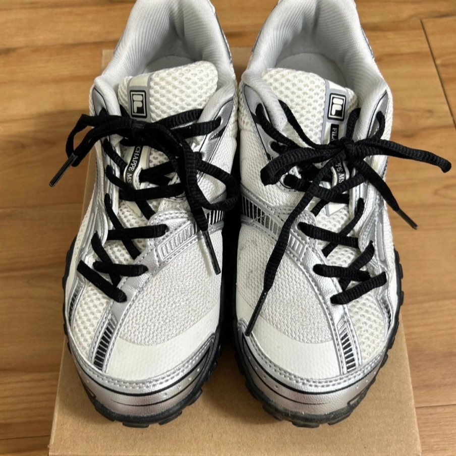 Fila Echappe v2 White Black 착용 스타일 - 2