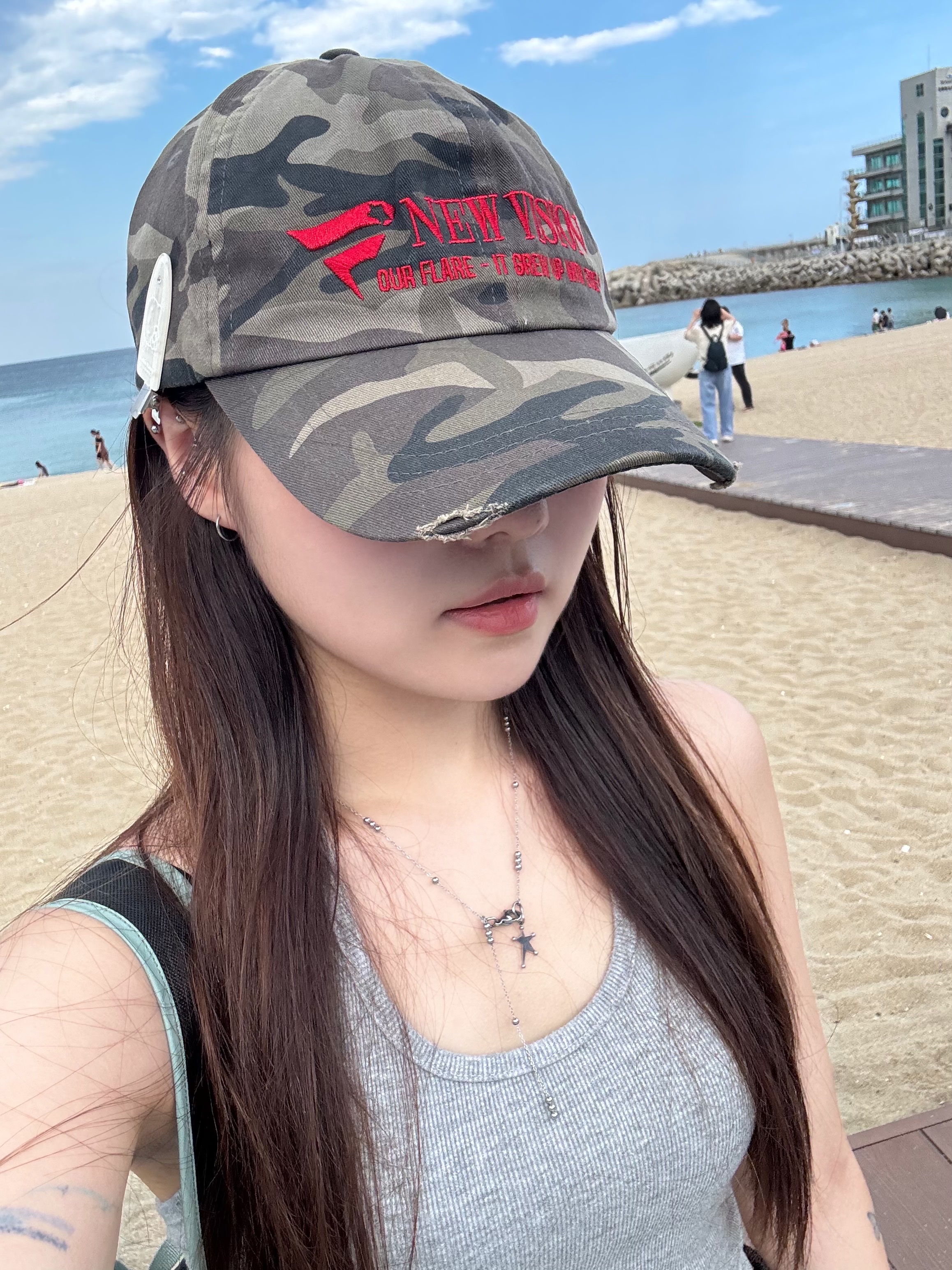 Arc'teryx Heliad 15 Backpack Stone Green, ETCE New Vision Camo Cap Night Jungle 착용 스타일 - 10