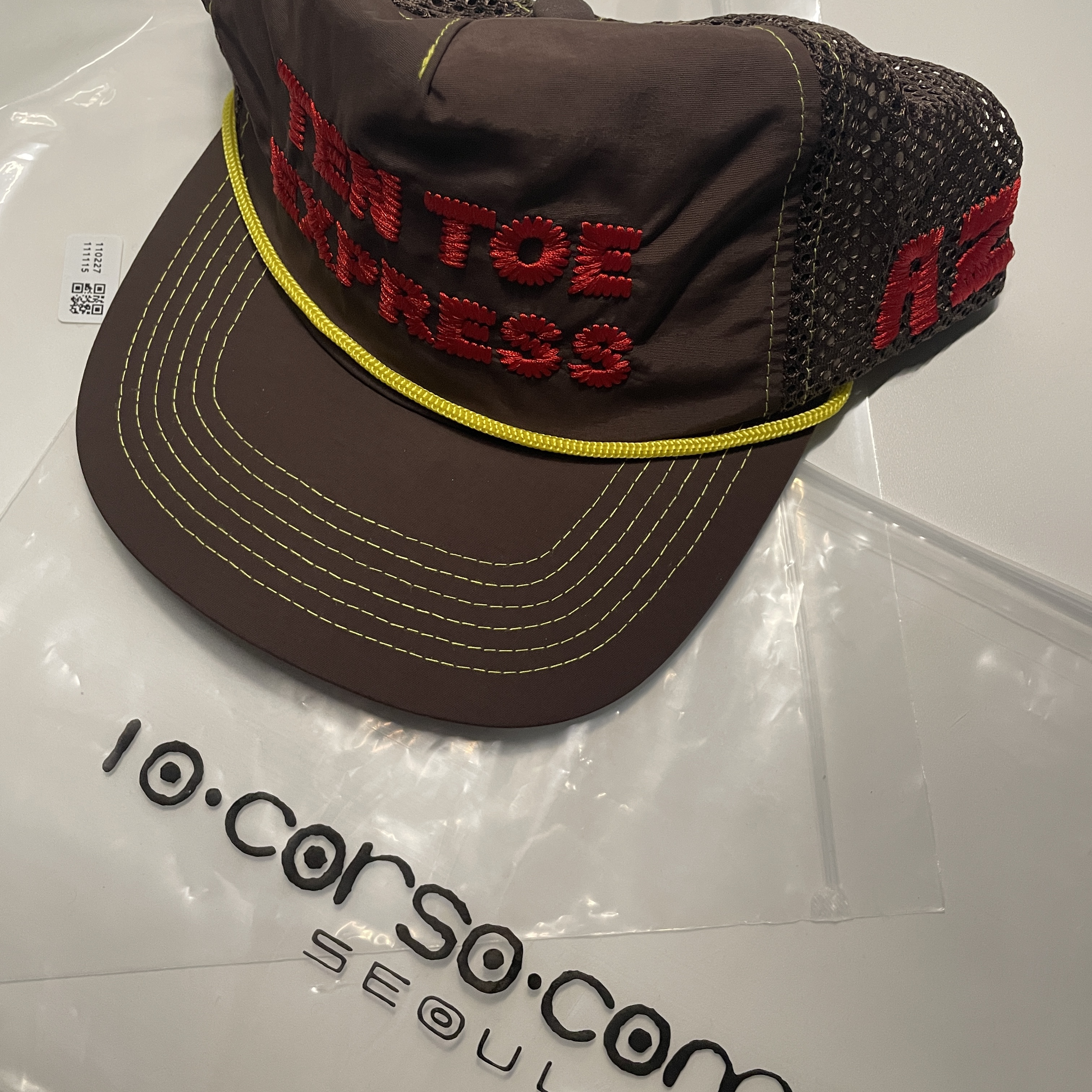 Alex Zono Ten Toe Express Trucker Hat Brown 착용 스타일