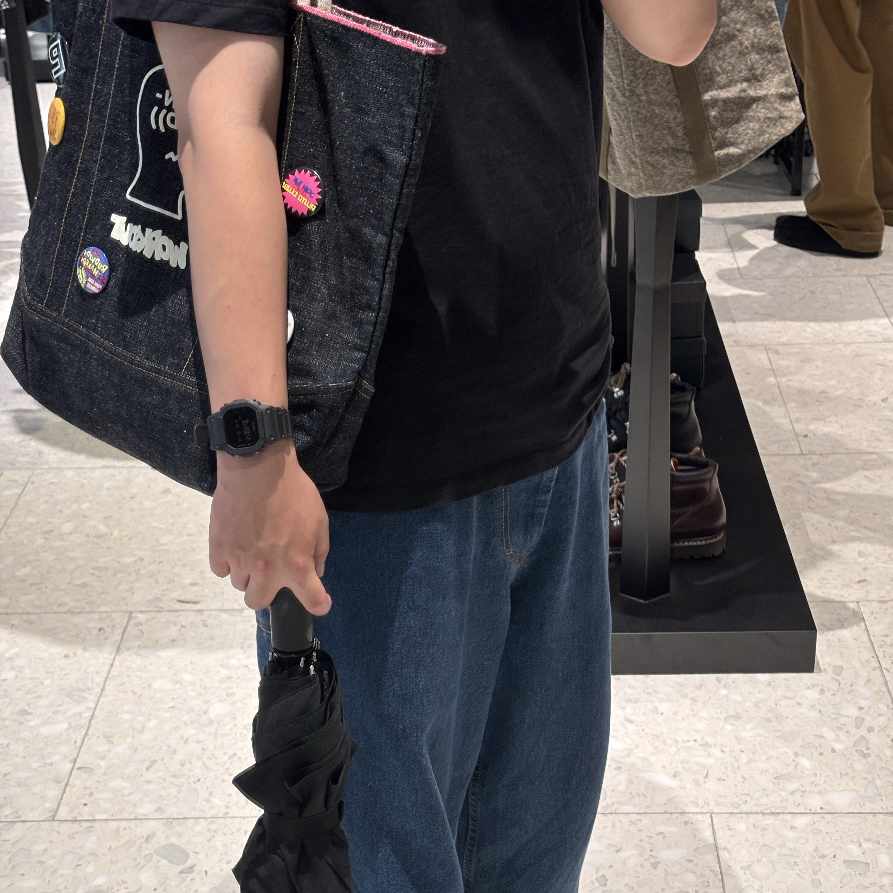 Post Archive Faction (Paf) T-Shirt Black - Ilmin Museum of Art Exclusive, Casio G-Shock DW-5600UBB-1DR 착용 스타일 - 2