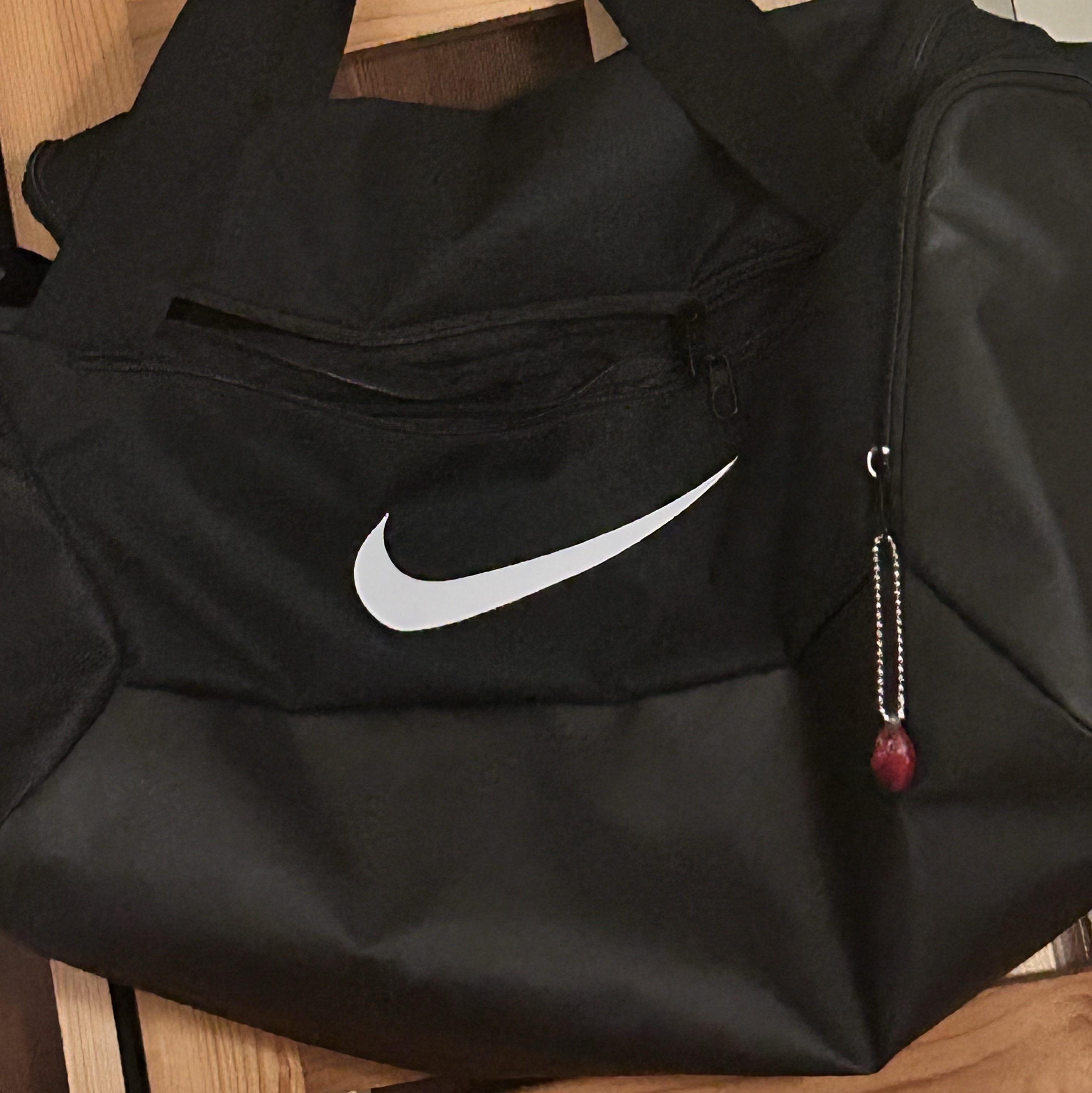 Nike Brasilia 9.5 Training Duffle Bag Small 41L Black 착용 스타일