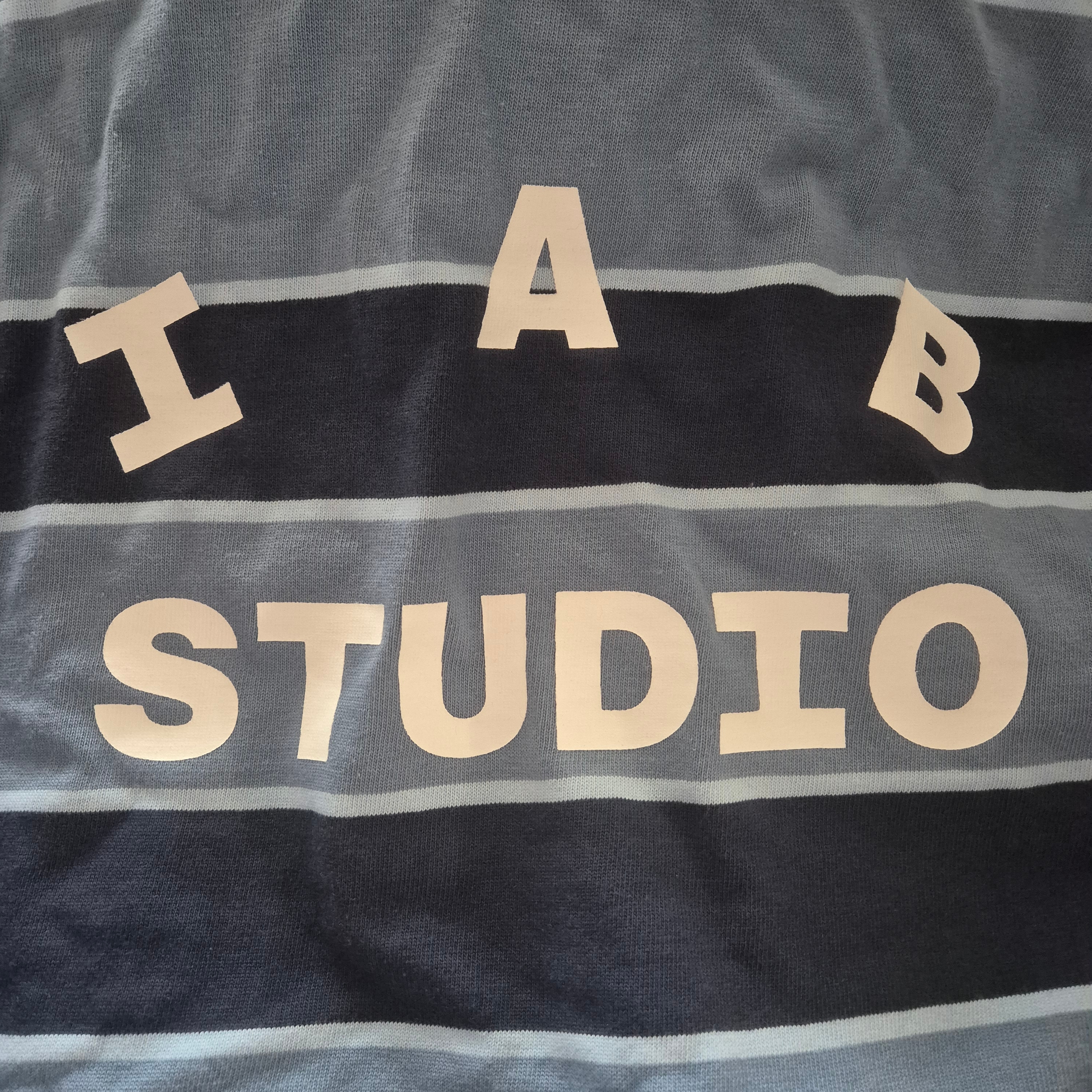 IAB Studio Striped T-Shirt Blue White 착용 스타일