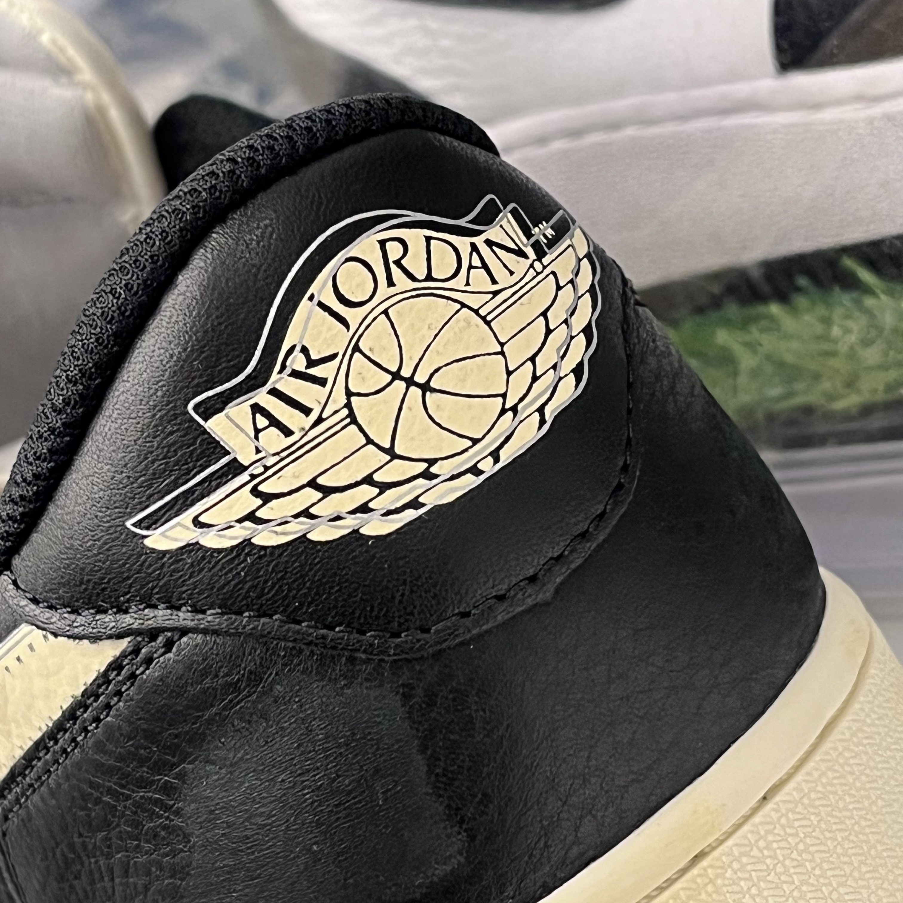 Jordan 1 x Nigel Sylvester Retro Low OG Better With Time 착용 스타일 - 2