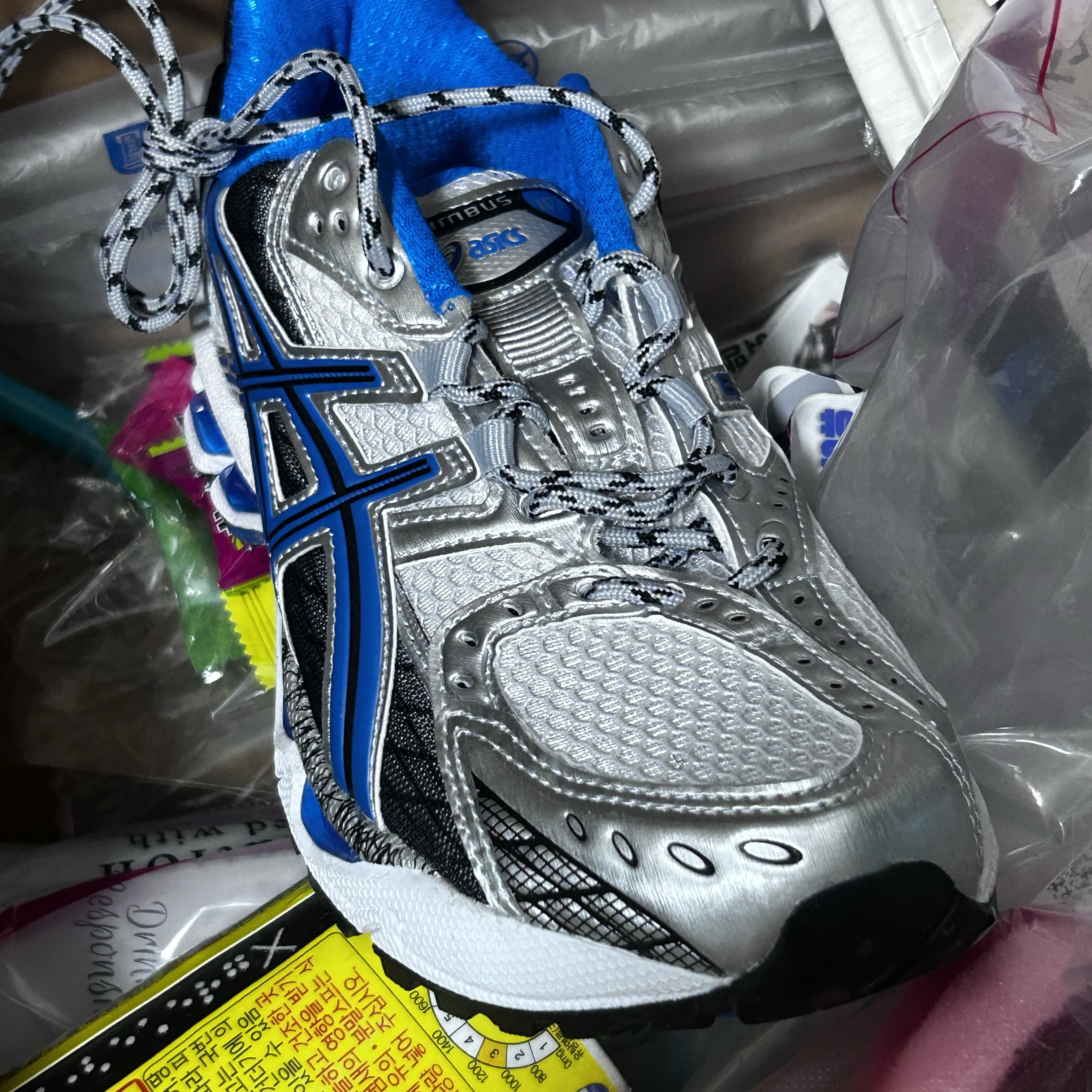 Asics Gel-Nimbus 10.1 White Directoire Blue 착용 스타일