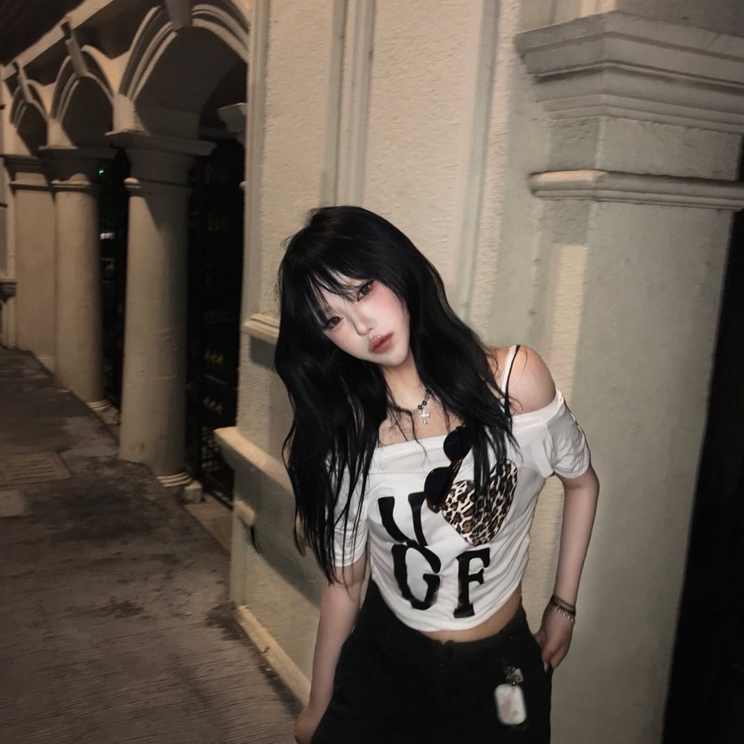 Threecheers Sharon 01 Op Cat Eye Black 착용 스타일 - 3