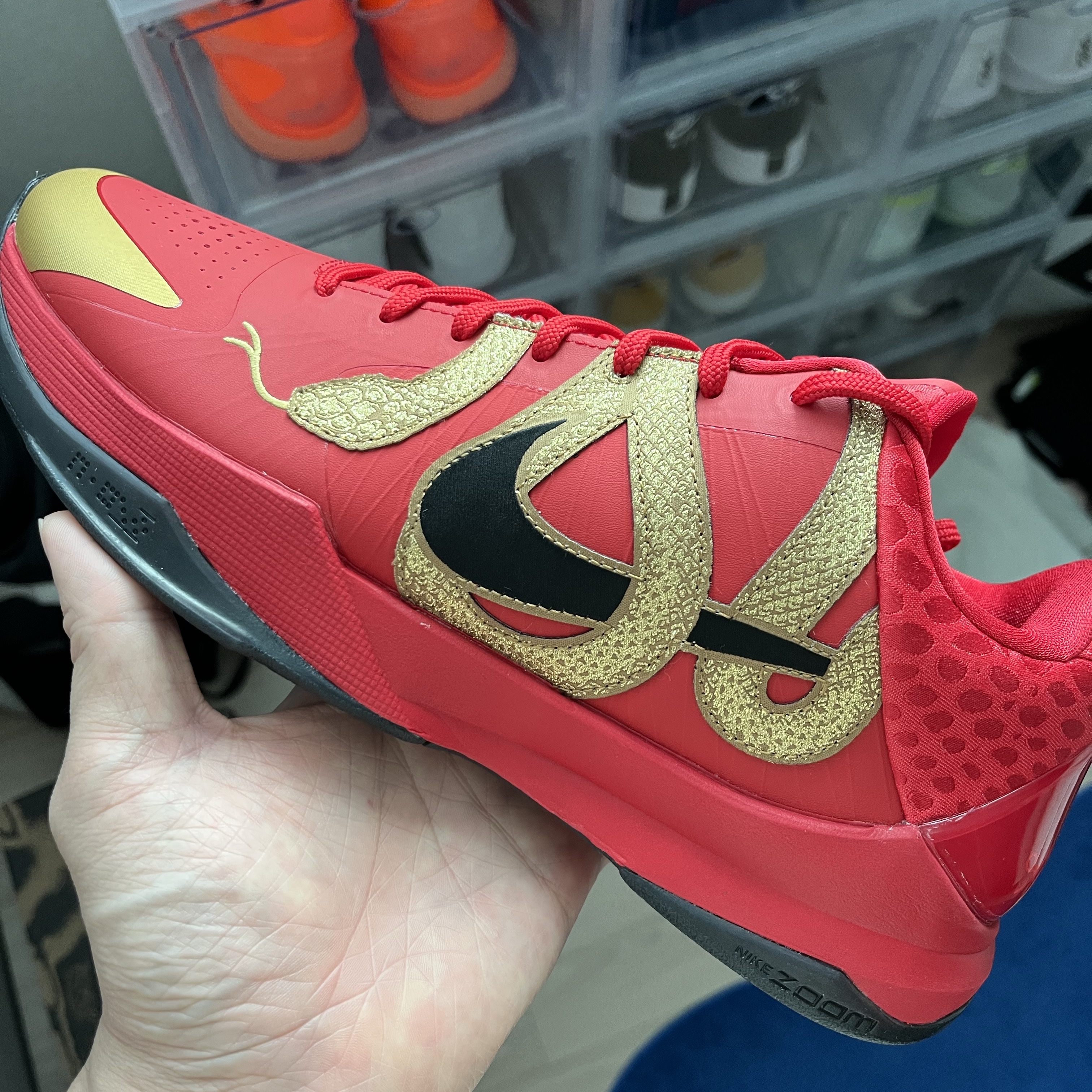 Nike Kobe 5 Protro Year of the Mamba University Red 착용 스타일