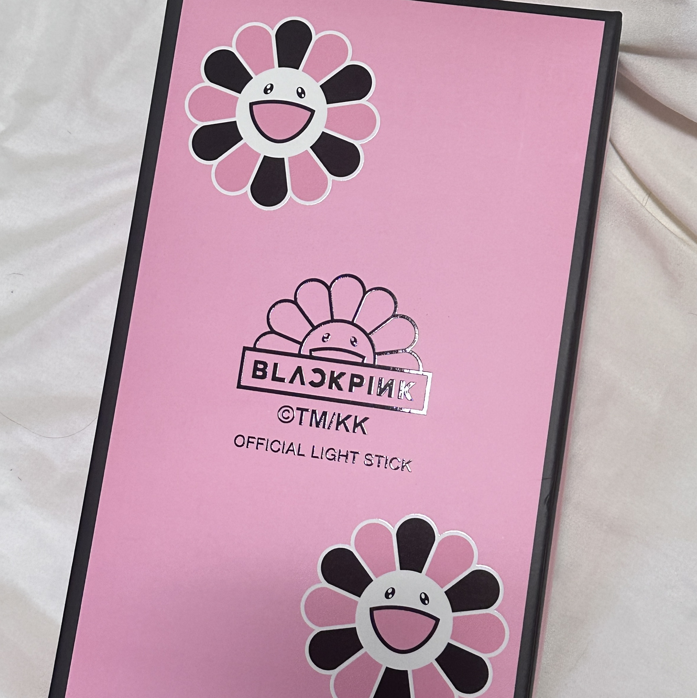 Kaikai Kiki x Blackpink Lightstick 착용 스타일 - 1