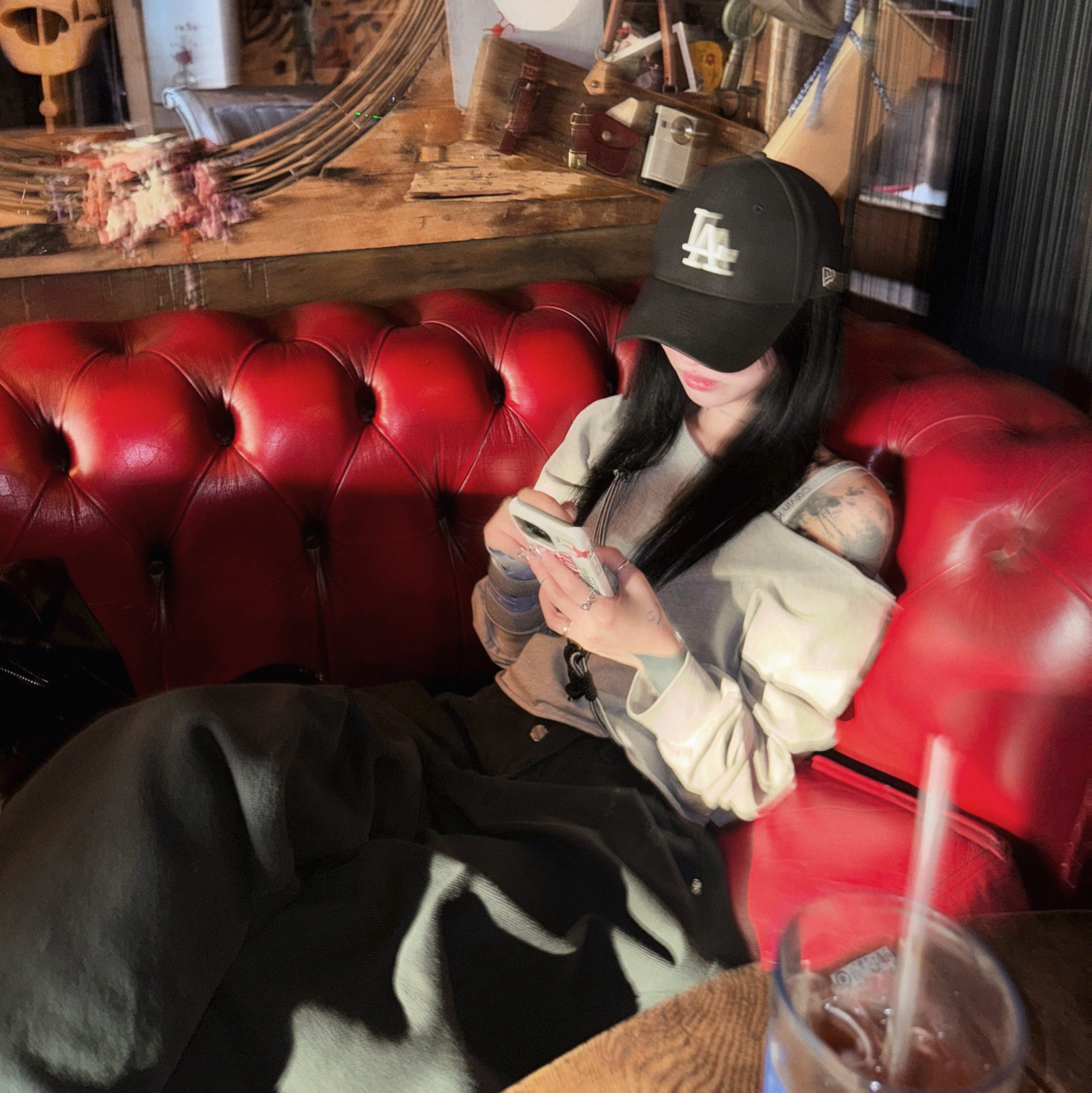 New Era Adjustable 9Forty LA Dodgers Essential Cap Black, (W) Jordan 1 Elevate High Dark Ash 착용 스타일 - 3